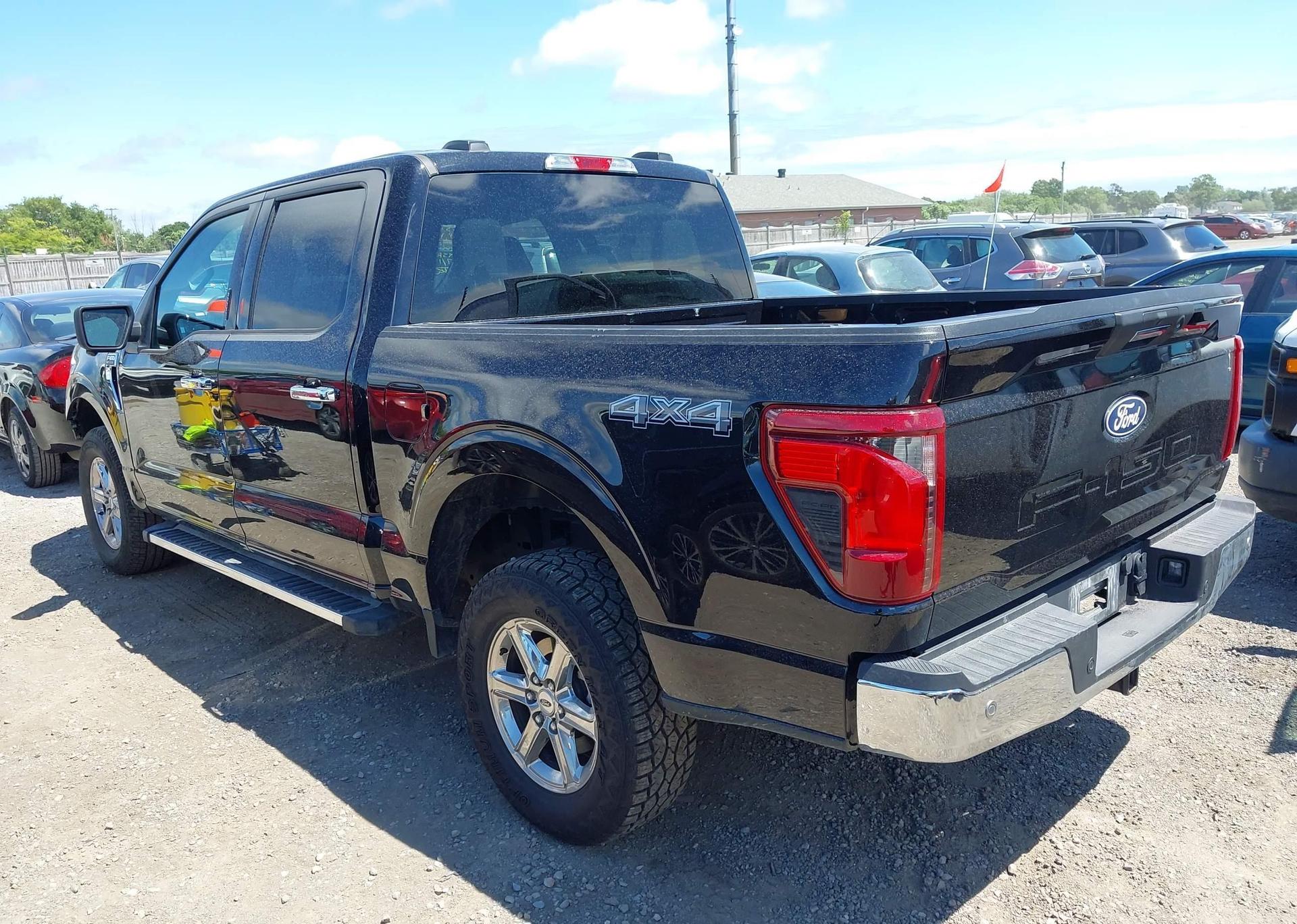 2024 FORD F150 XLT
