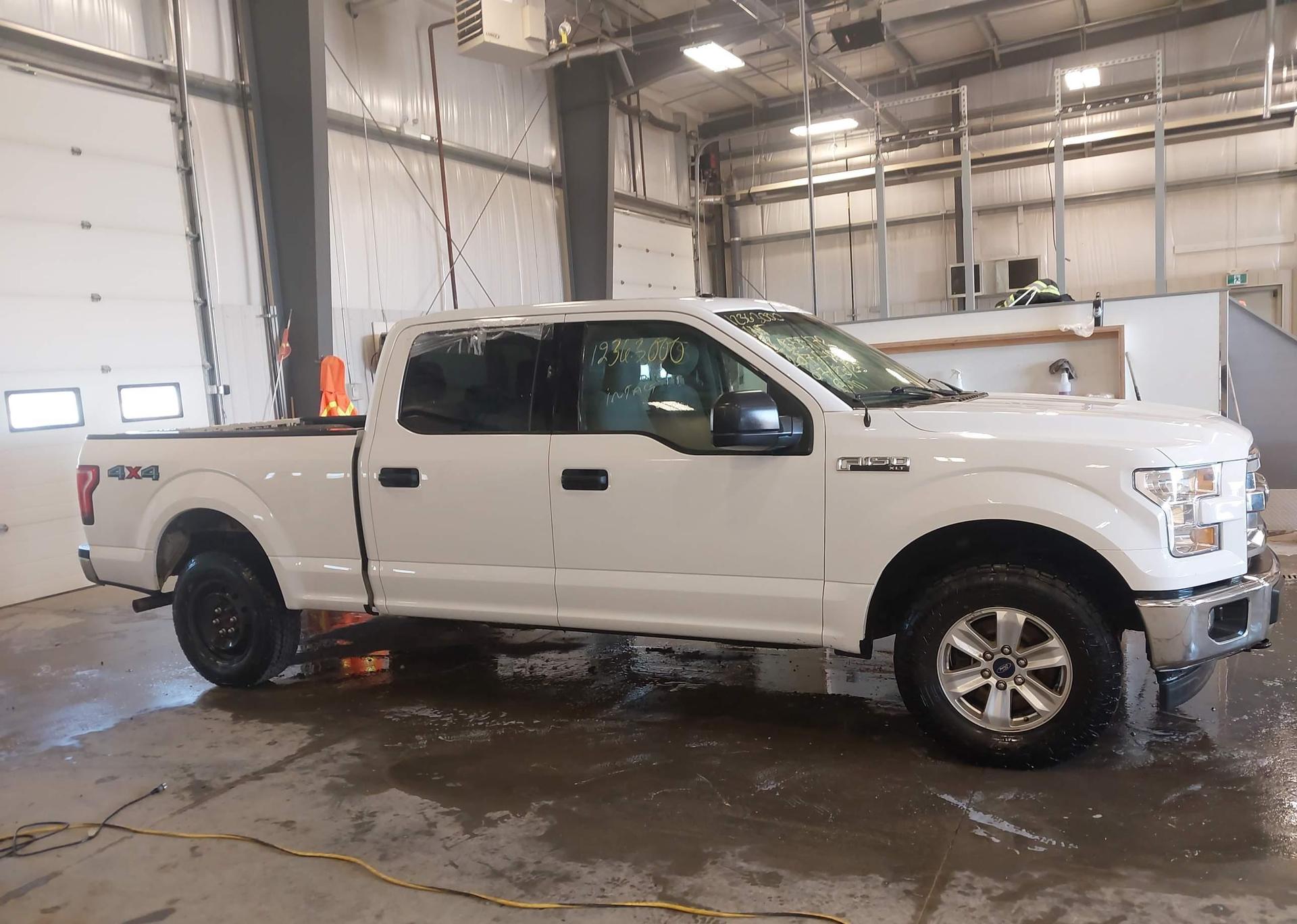 2017 FORD F-150 XLT