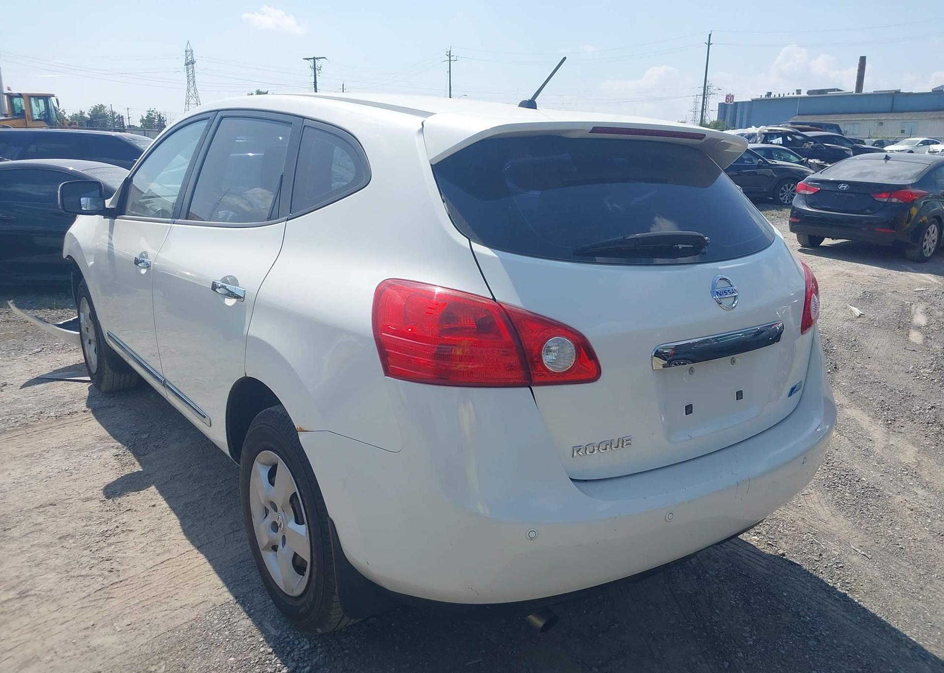 2011 NISSAN ROGUE S