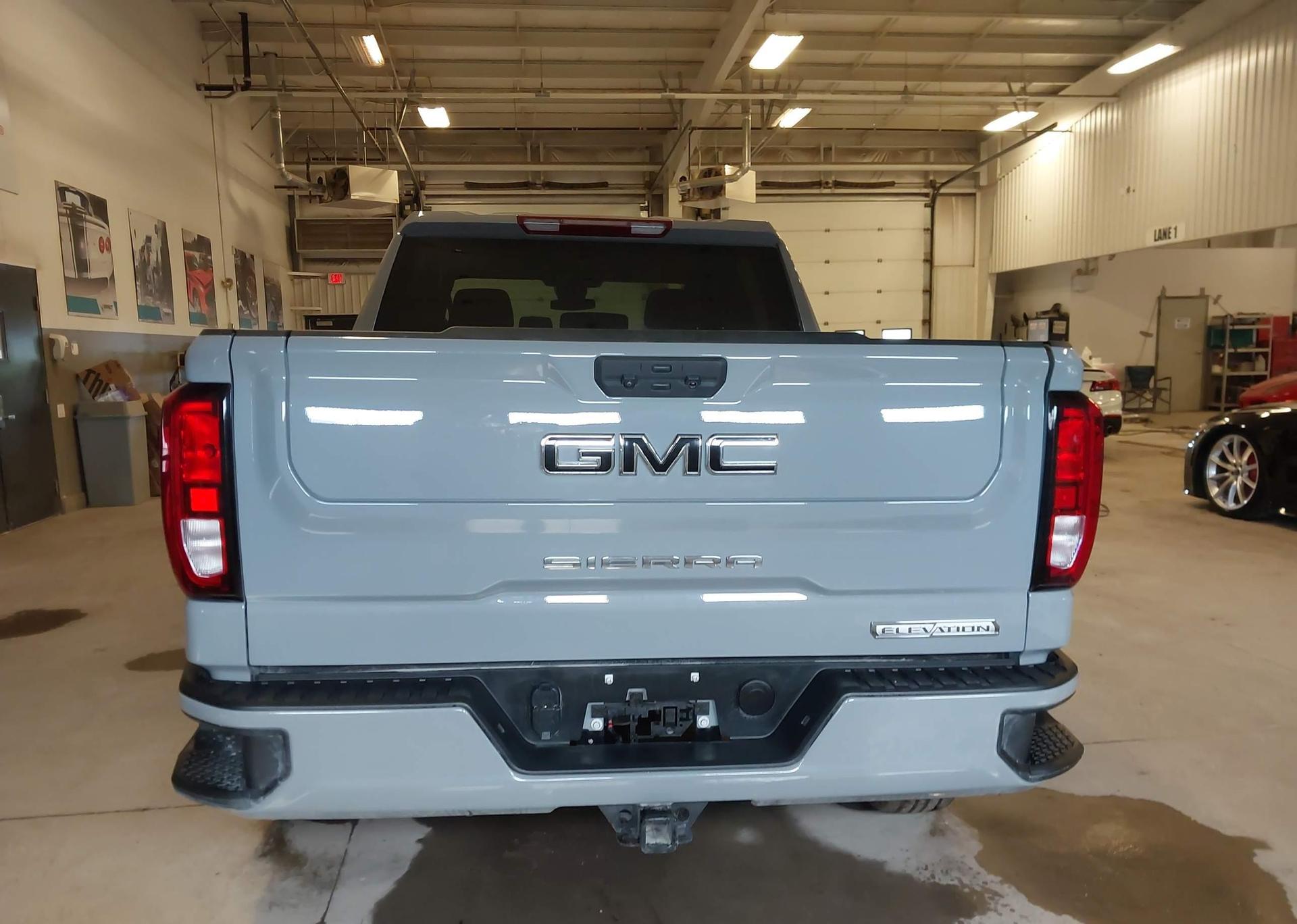 2024 GMC SIERRA K1500 ELEVATION