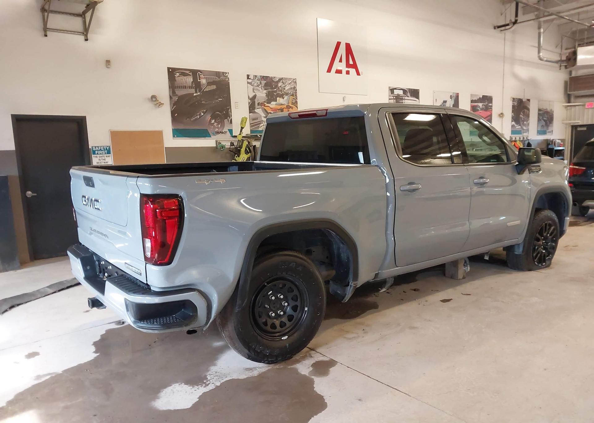 2024 GMC SIERRA K1500 ELEVATION