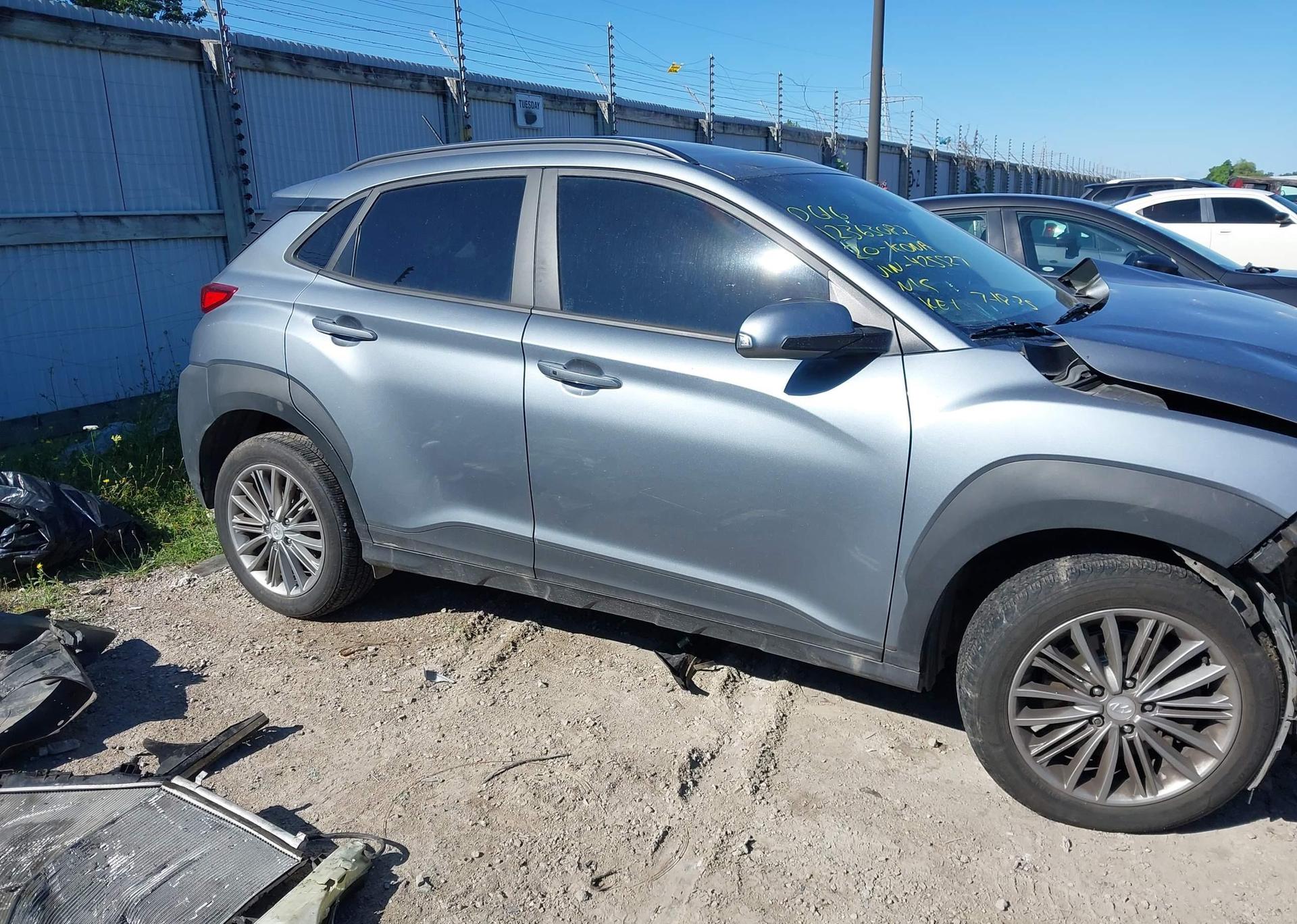 2020 HYUNDAI KONA LUXURY AWD