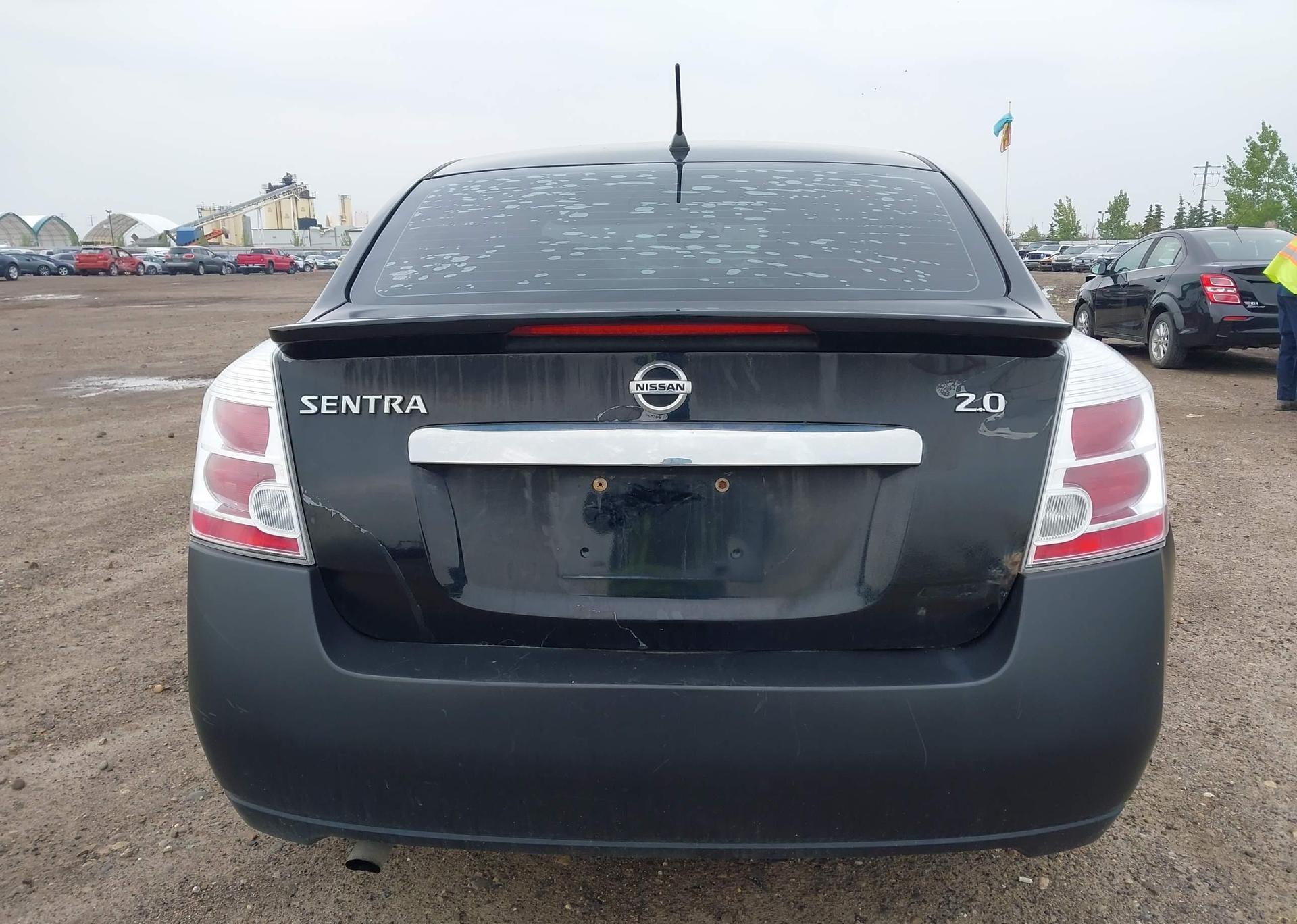2011 NISSAN SENTRA 2.0