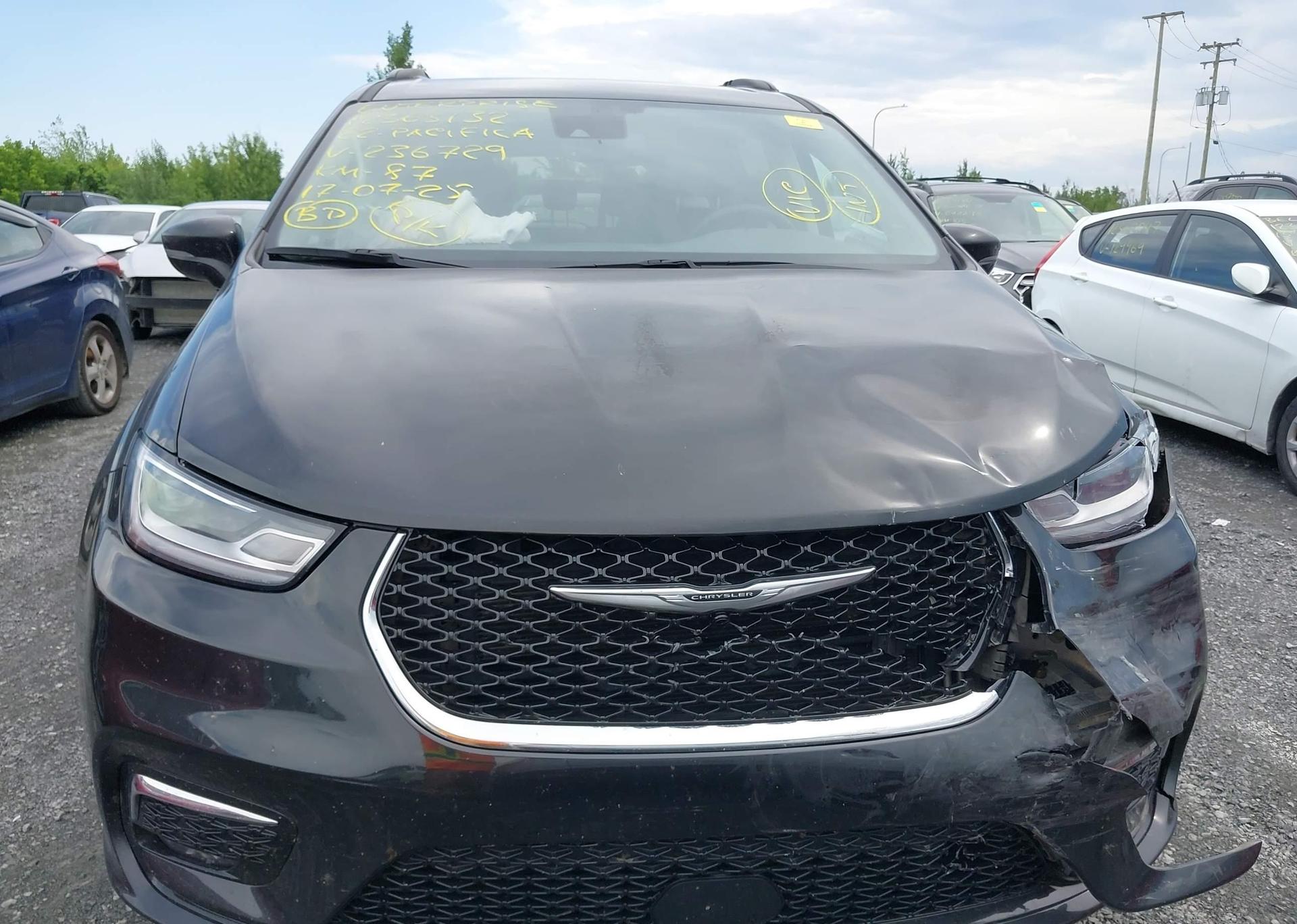 2022 CHRYSLER PACIFICA TOURING L