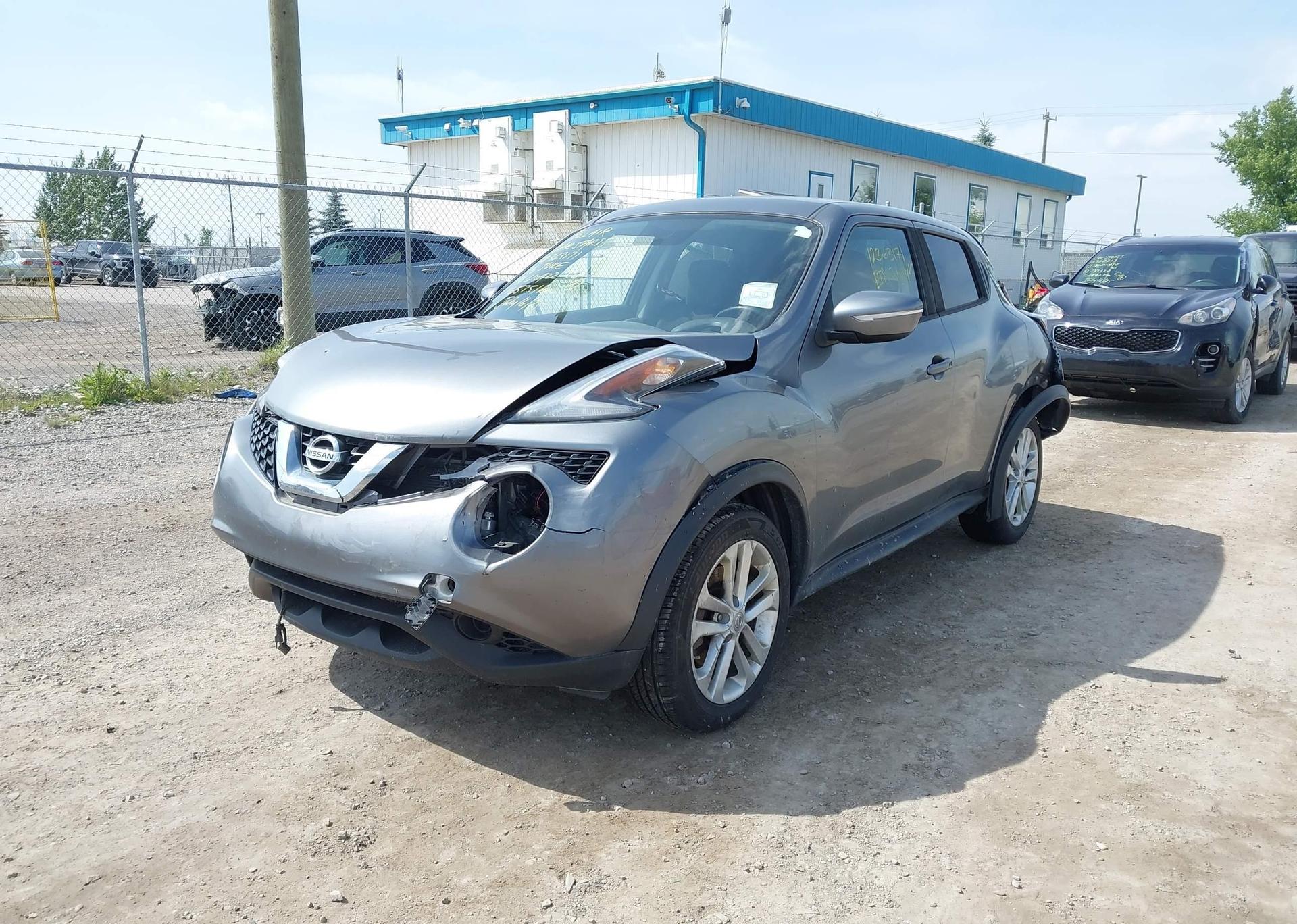 2016 NISSAN JUKE S