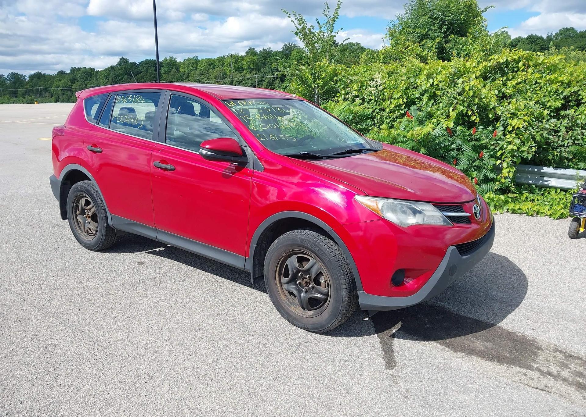 2013 TOYOTA RAV4 LE