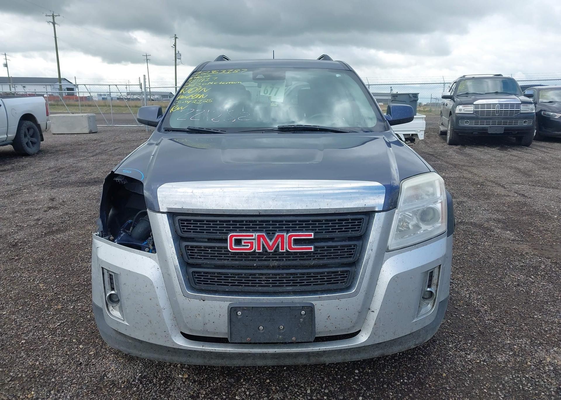 2013 GMC TERRAIN SLE-2