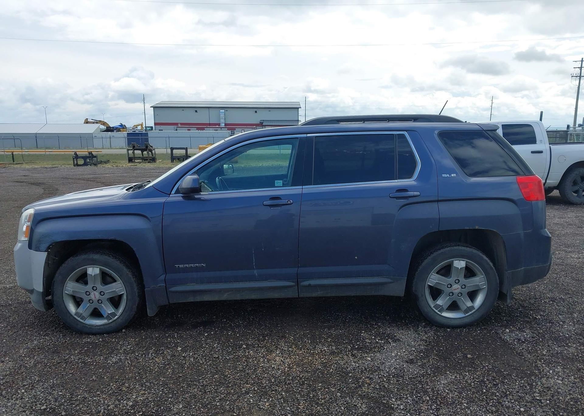 2013 GMC TERRAIN SLE-2