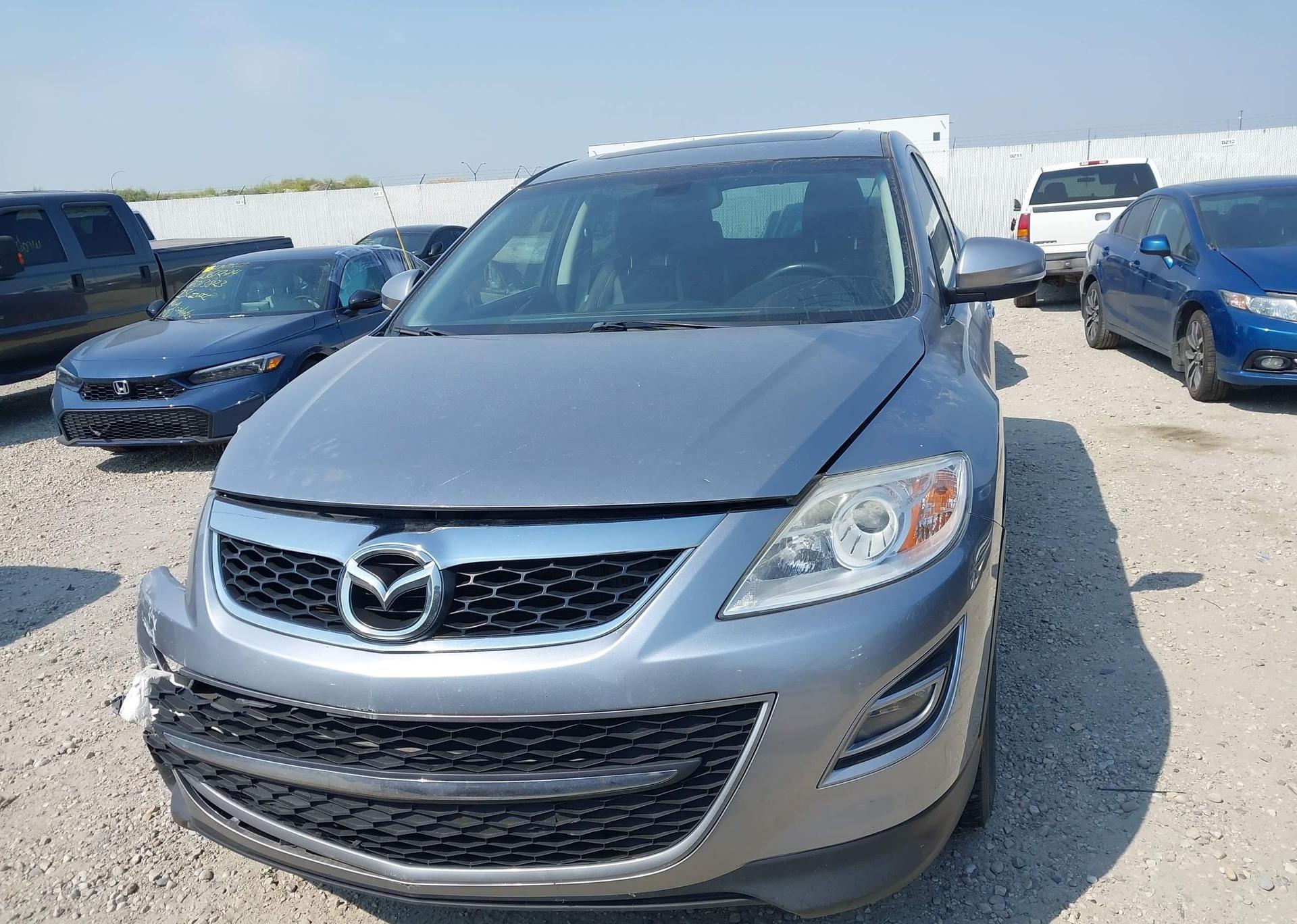 2011 MAZDA CX-9