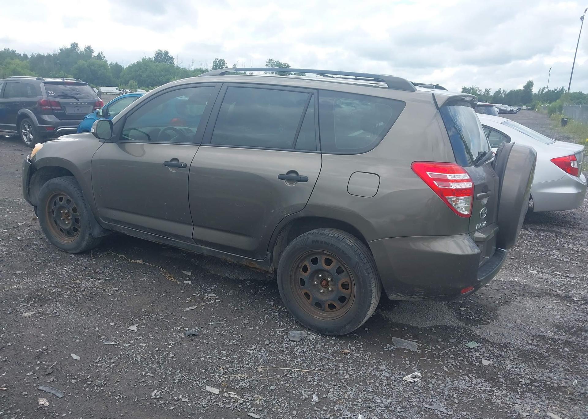 2011 TOYOTA RAV4