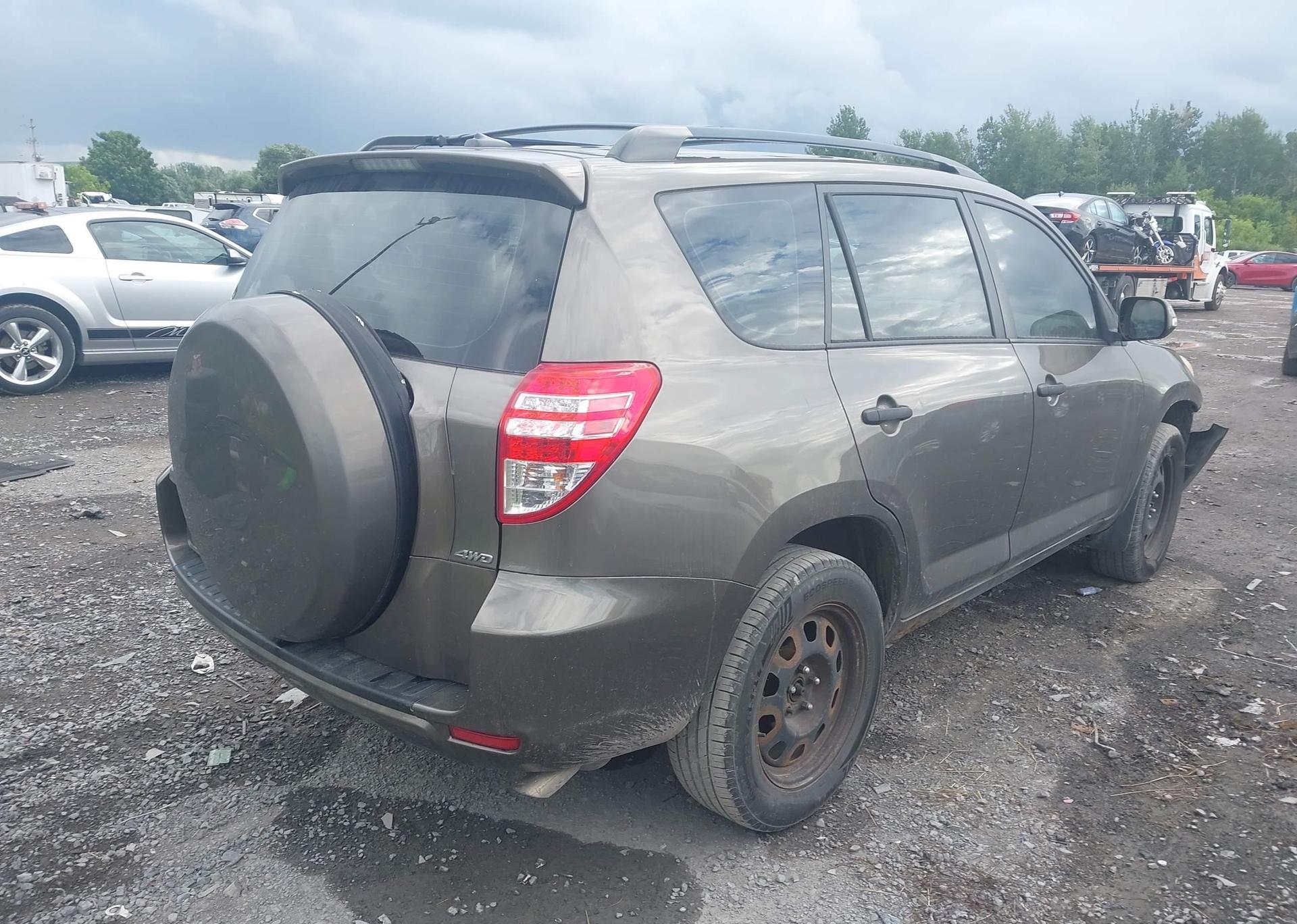 2011 TOYOTA RAV4