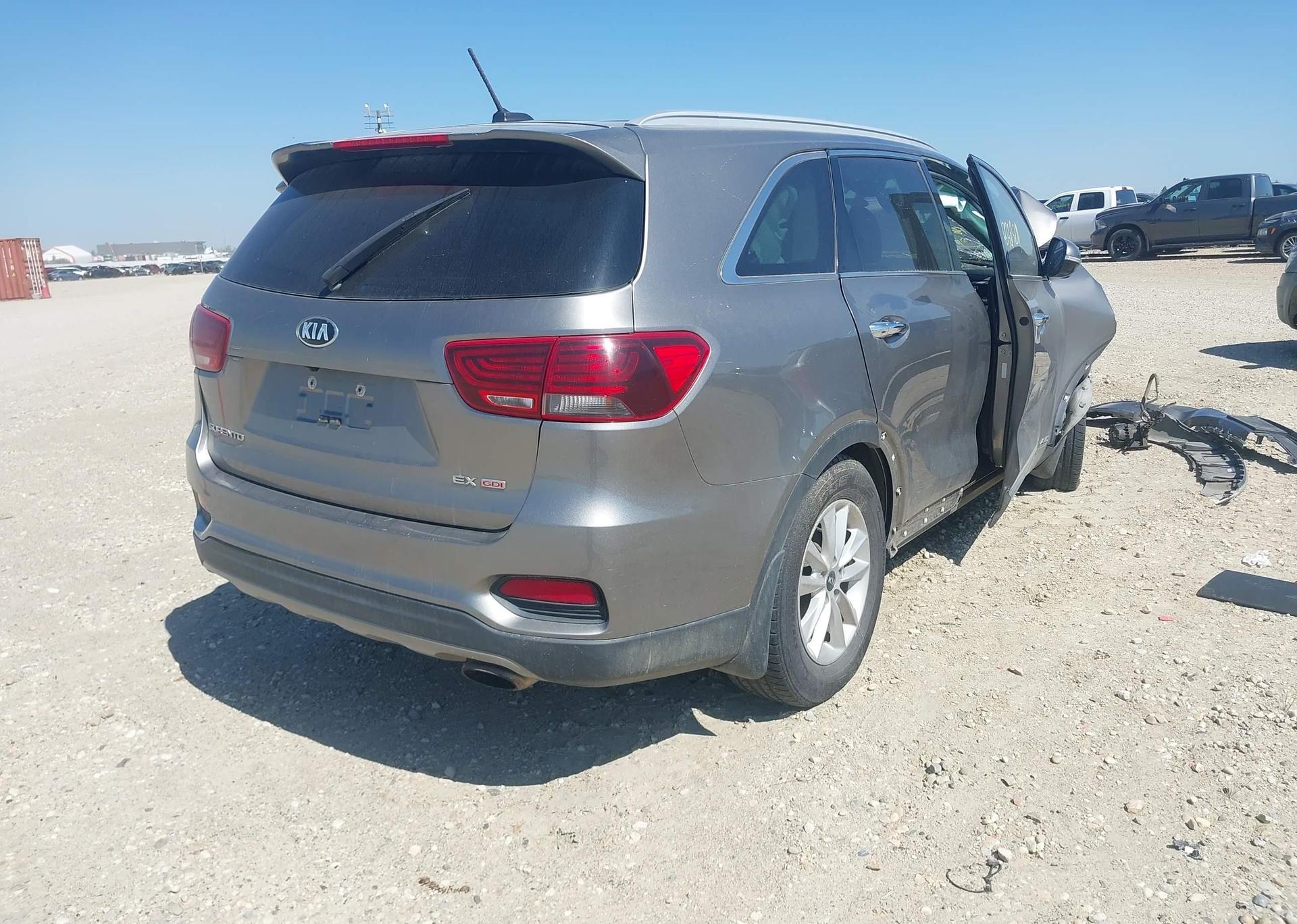 2019 KIA SORENTO EX