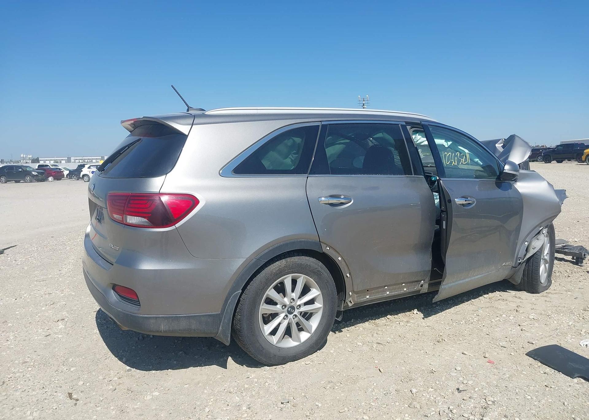 2019 KIA SORENTO EX