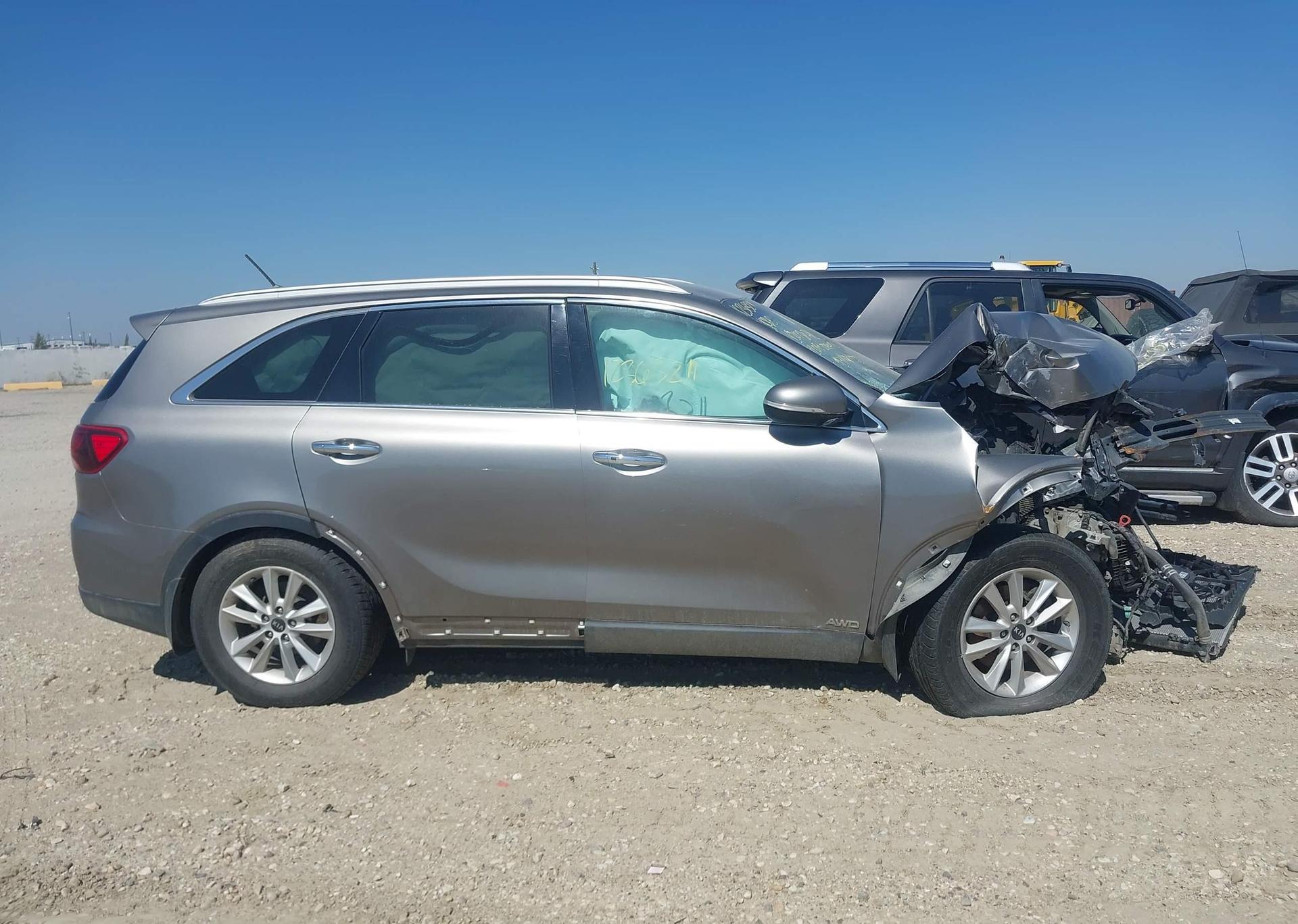 2019 KIA SORENTO EX