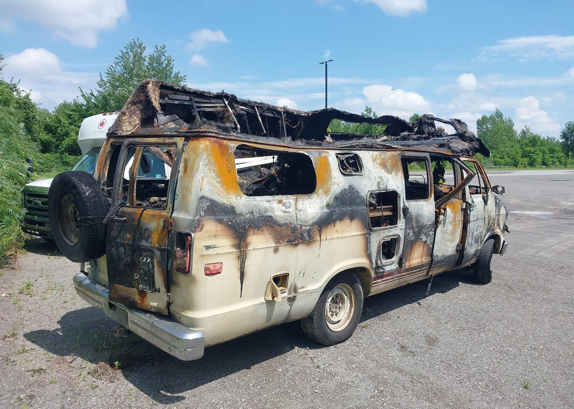 1987 DODGE RAM VAN B350
