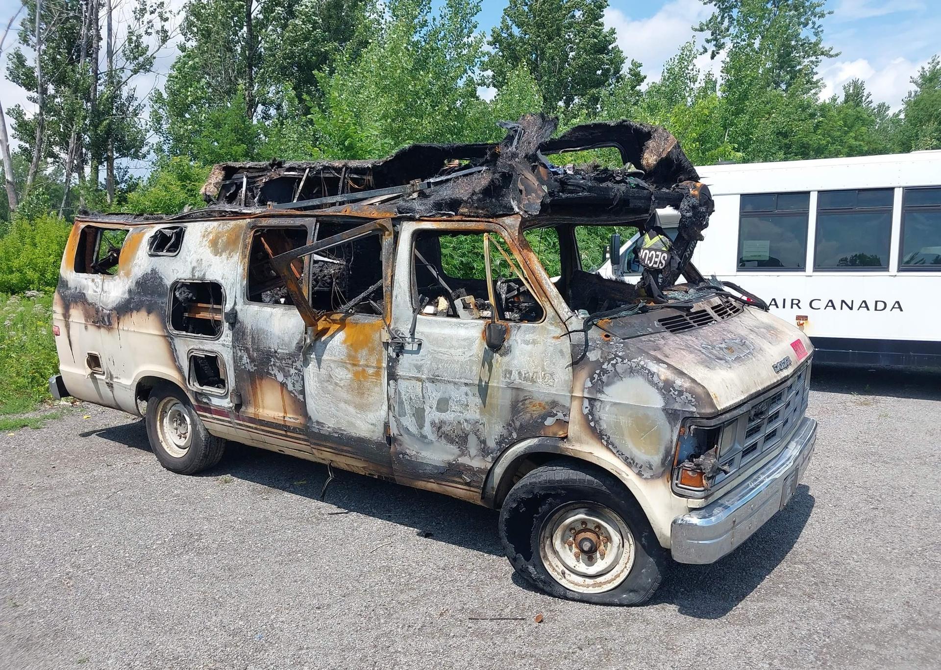 1987 DODGE RAM VAN B350