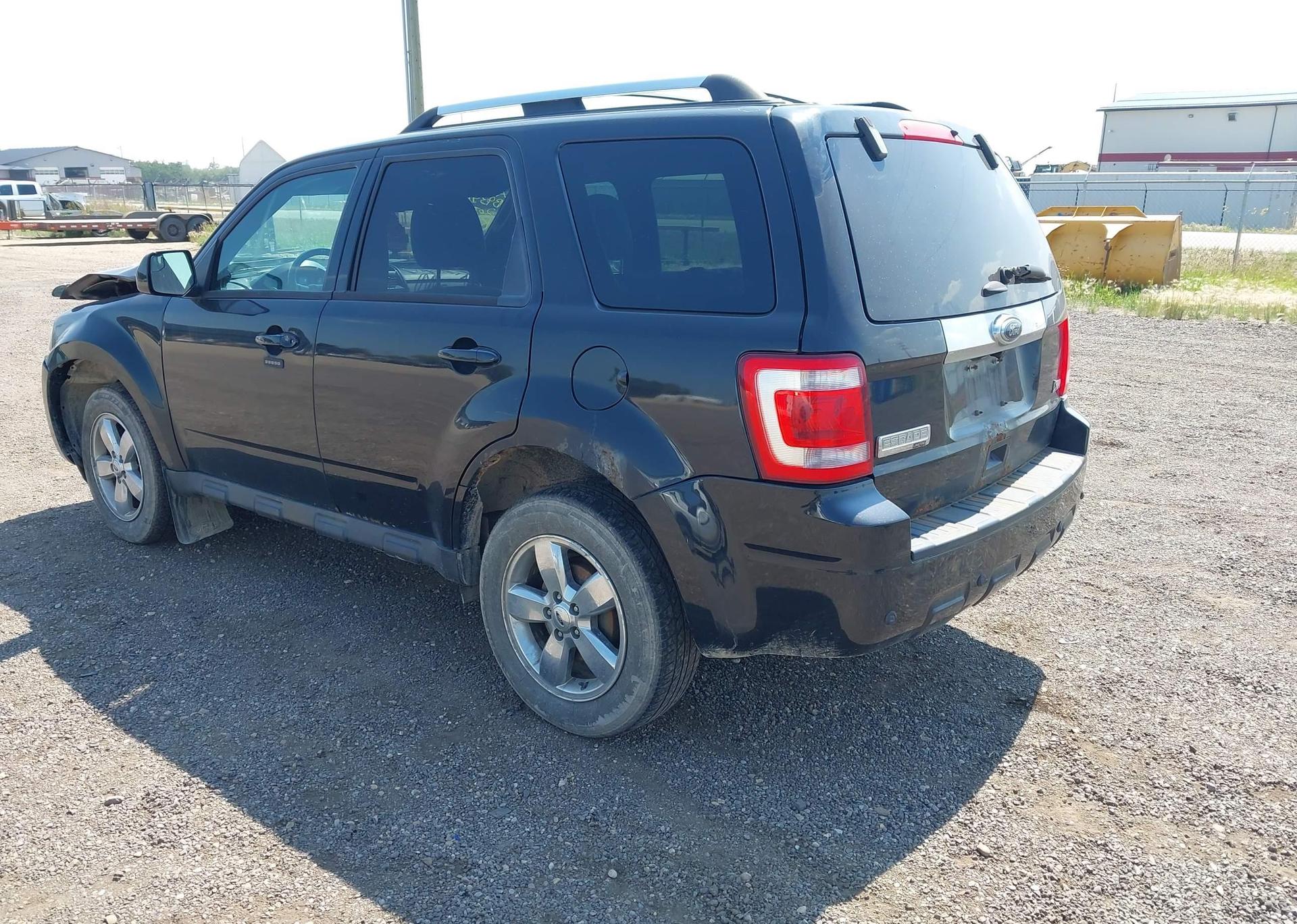 2011 FORD ESCAPE LIMITED