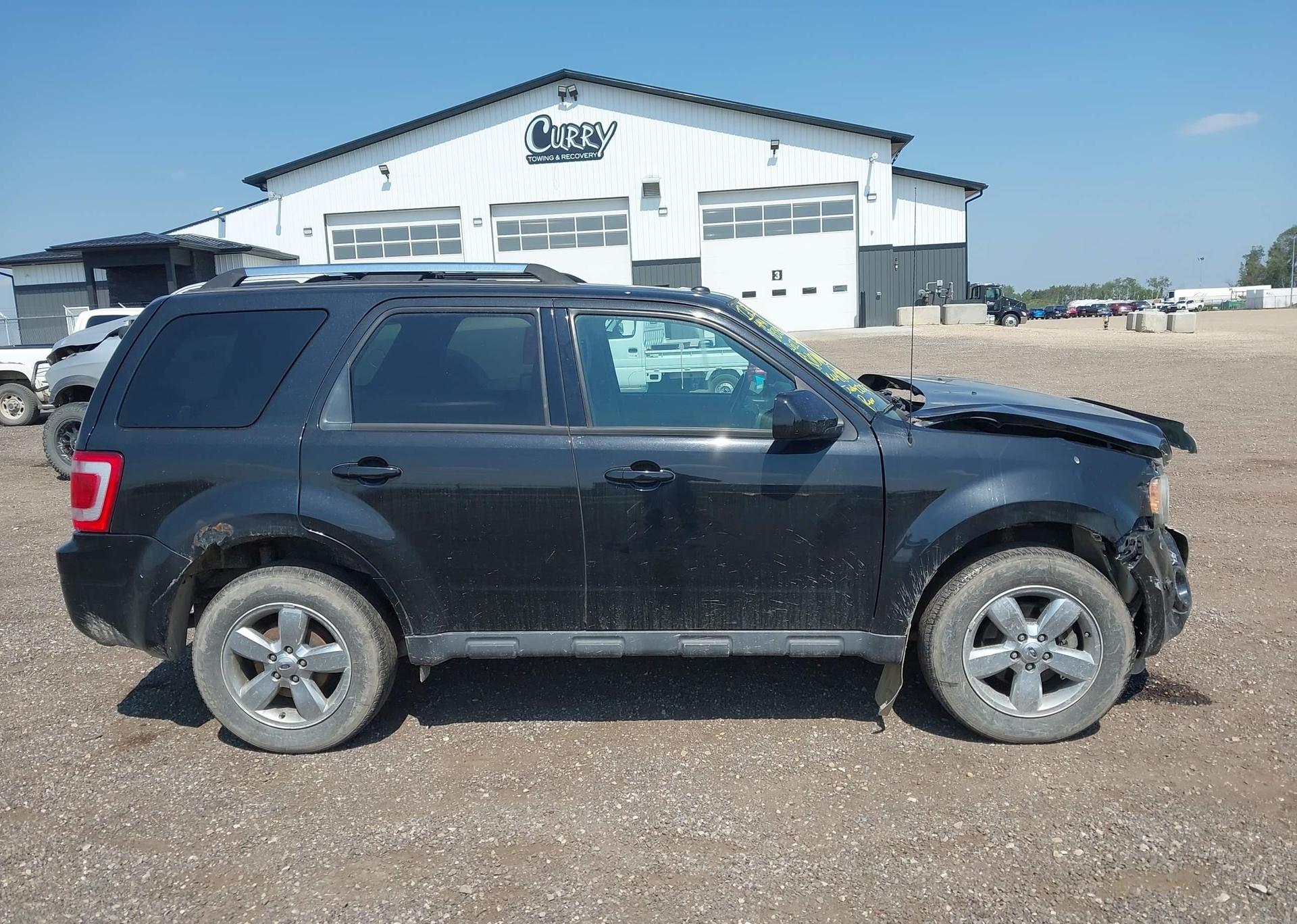 2011 FORD ESCAPE LIMITED
