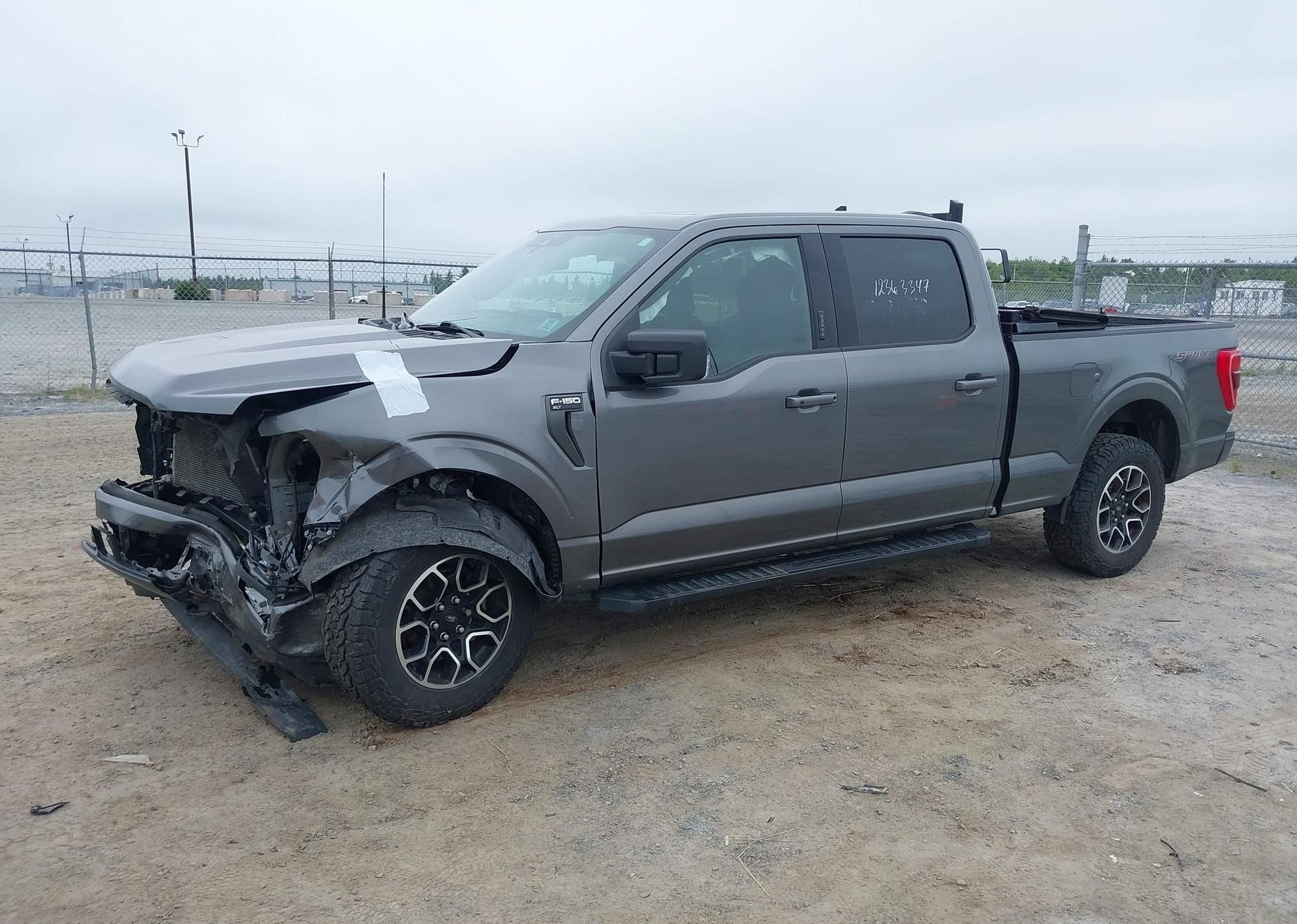 2022 FORD F-150 XLT