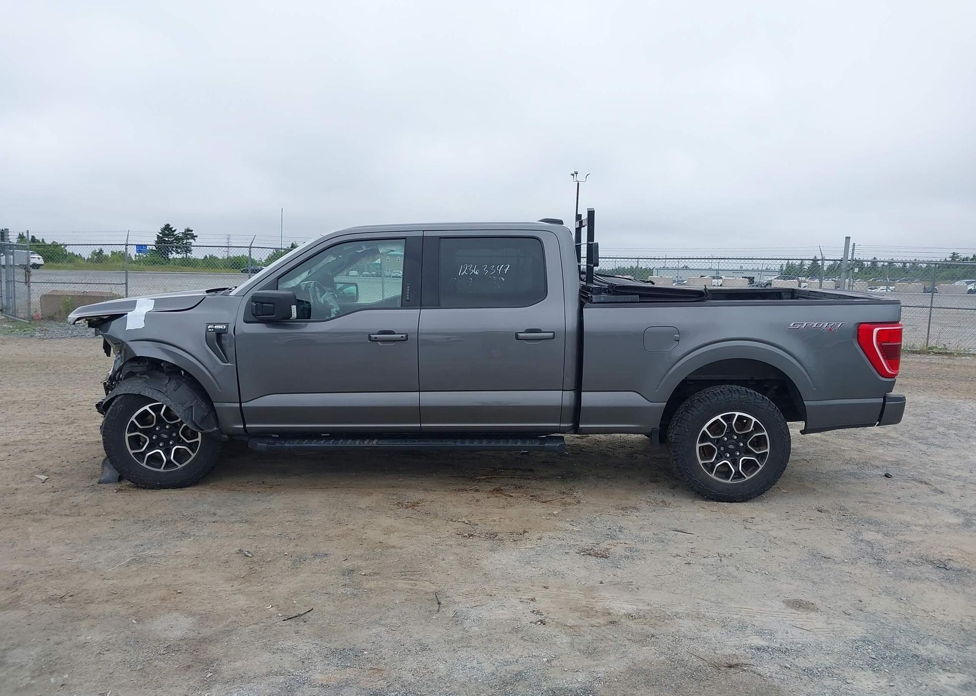 2022 FORD F-150 XLT