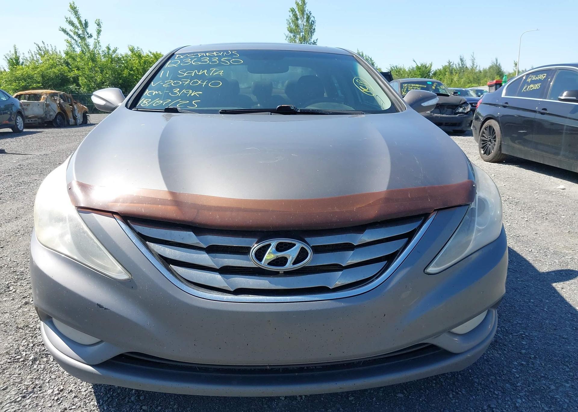 2011 HYUNDAI SONATA SE