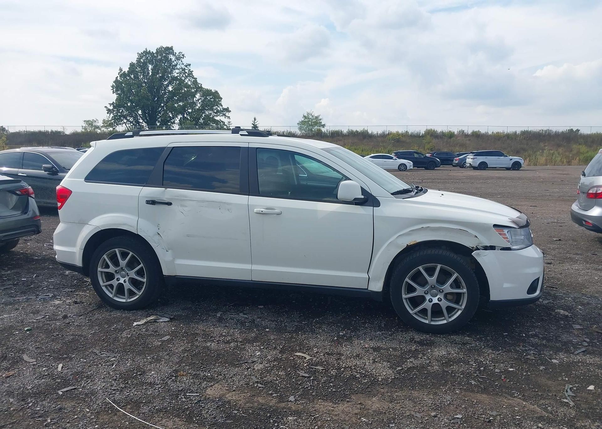 2014 DODGE JOURNEY SXT