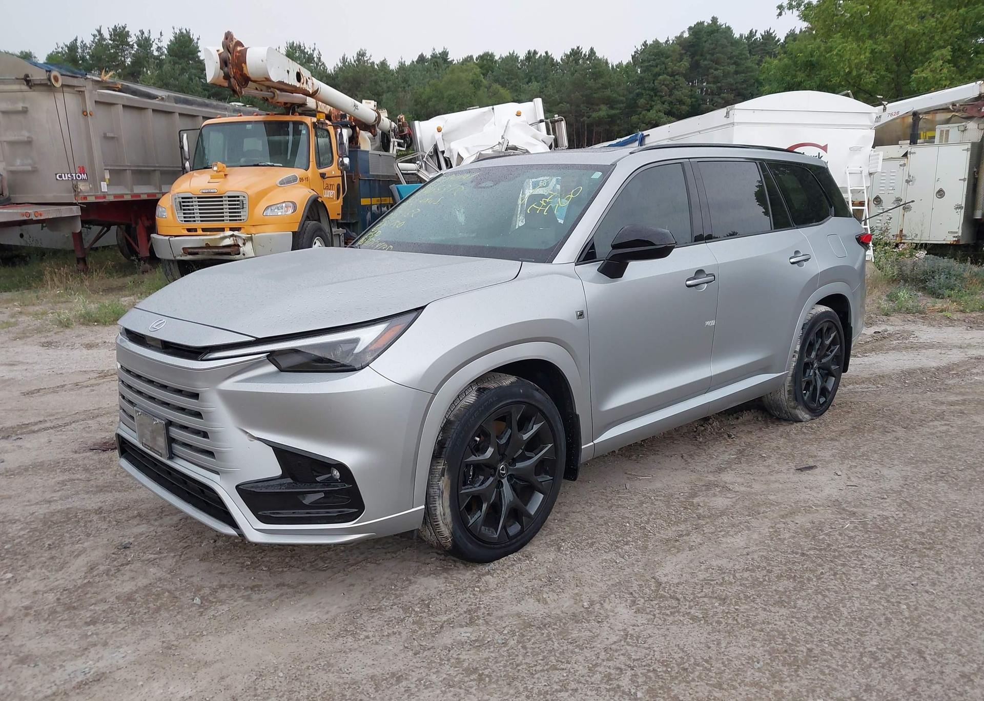 2024 LEXUS TX 500H
