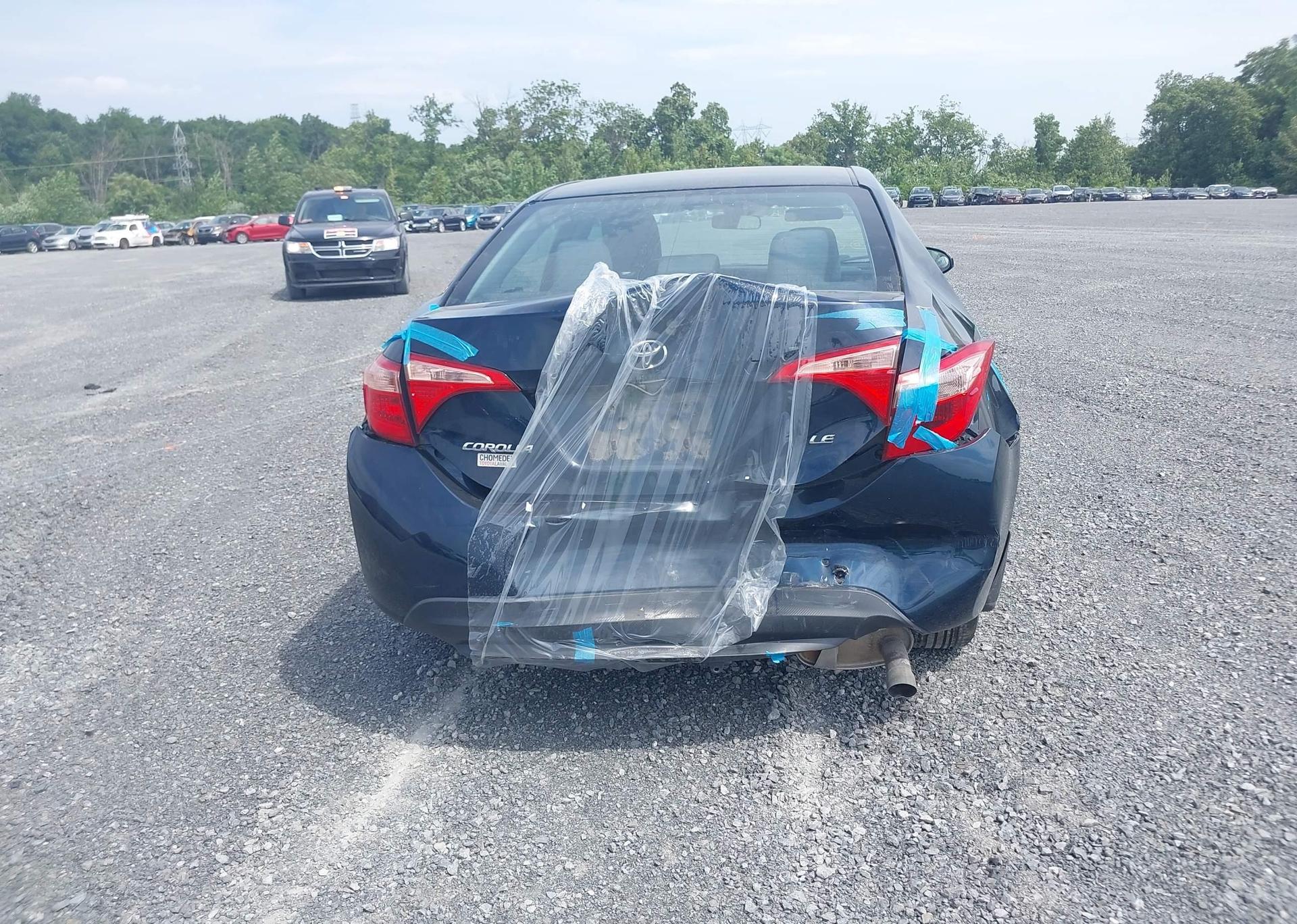 2017 TOYOTA COROLLA LE