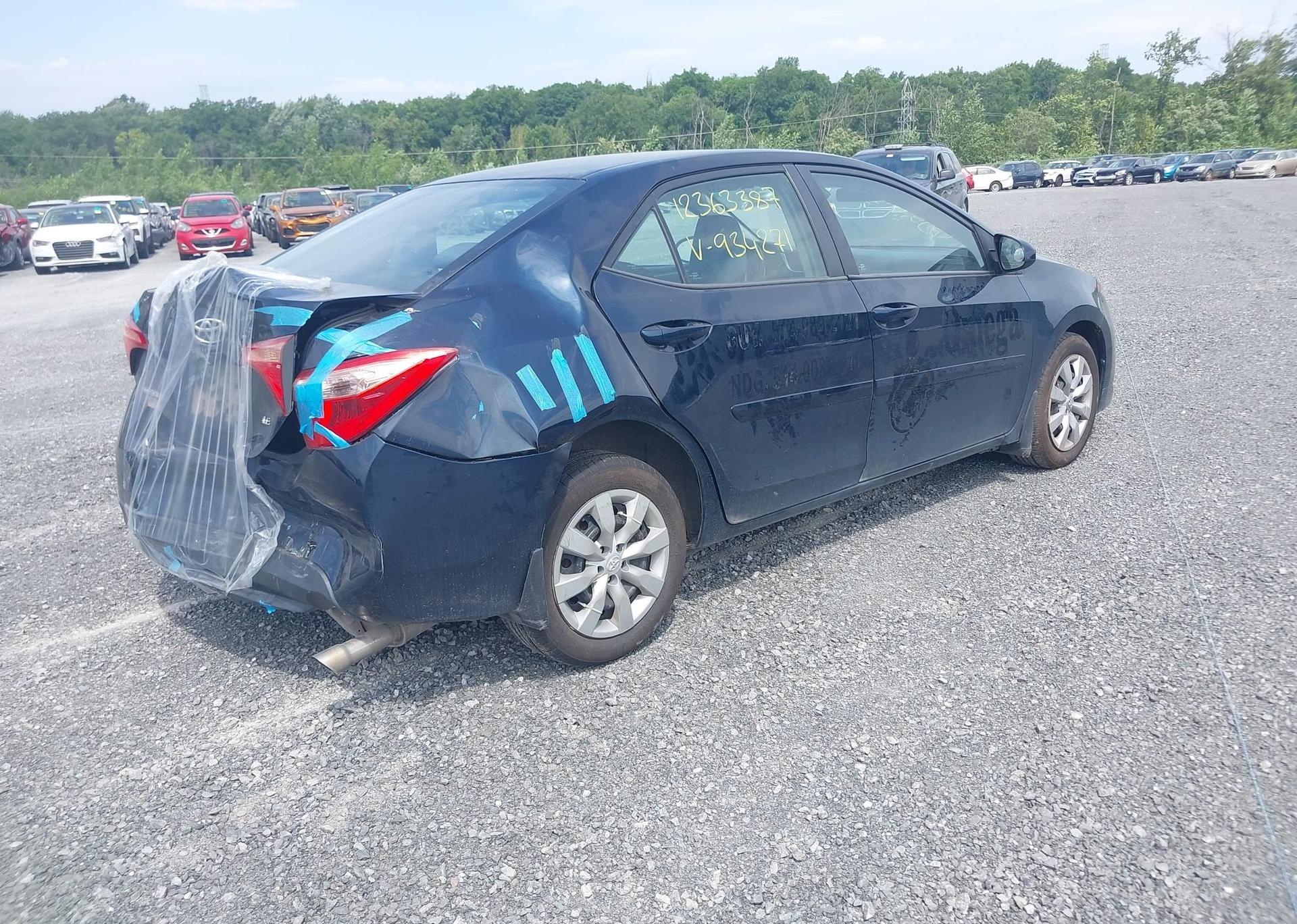 2017 TOYOTA COROLLA LE