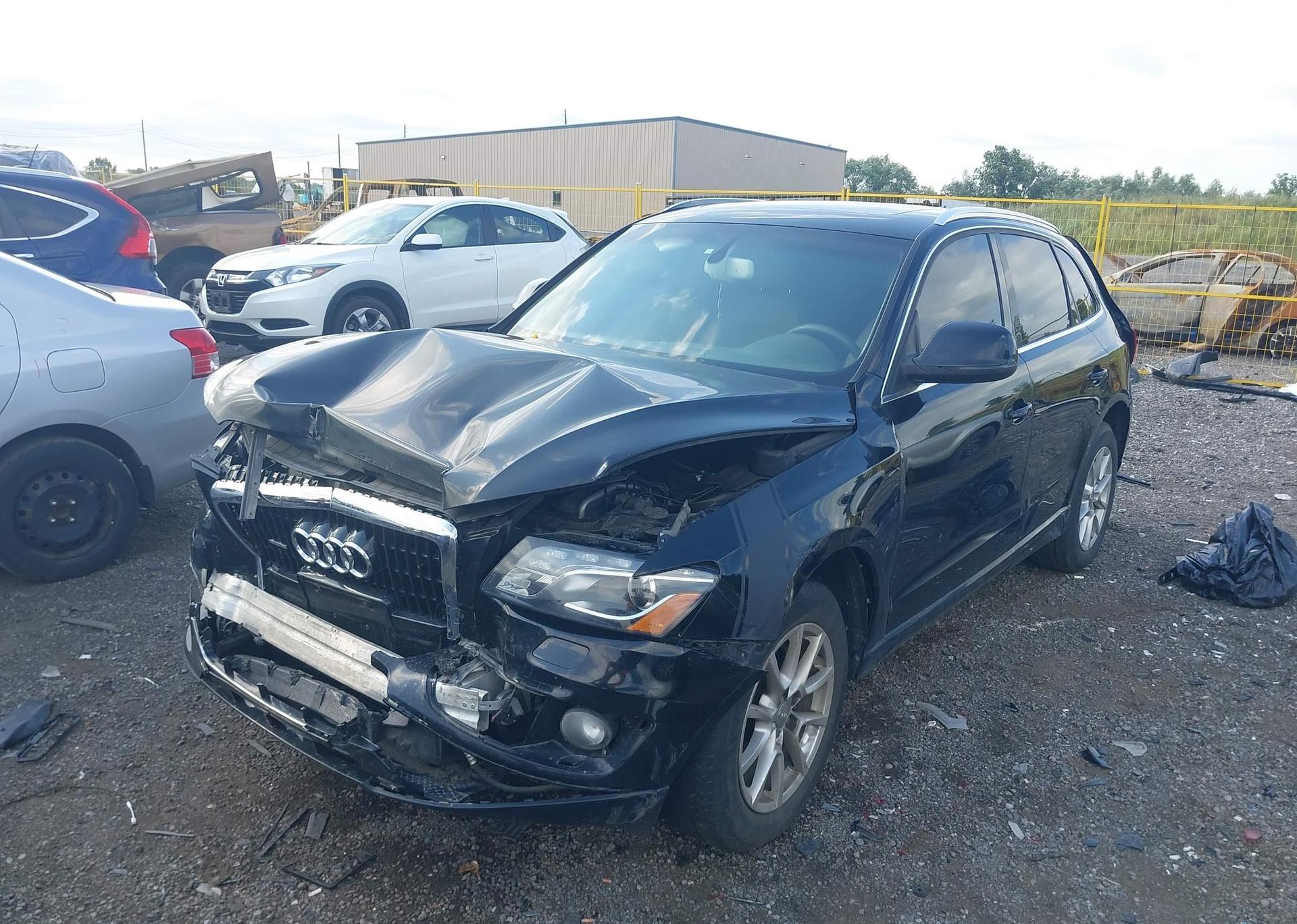 2010 AUDI Q5