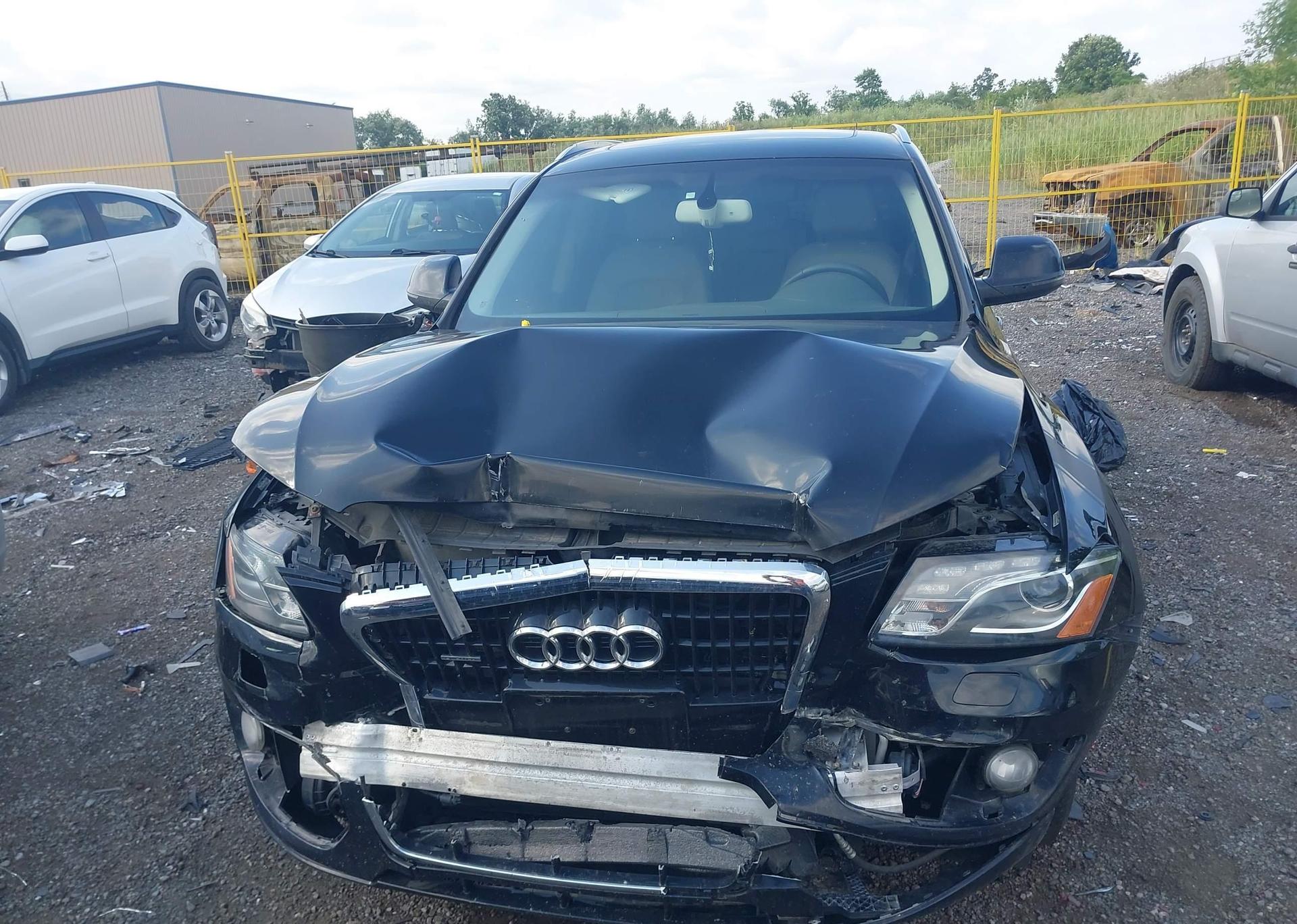 2010 AUDI Q5