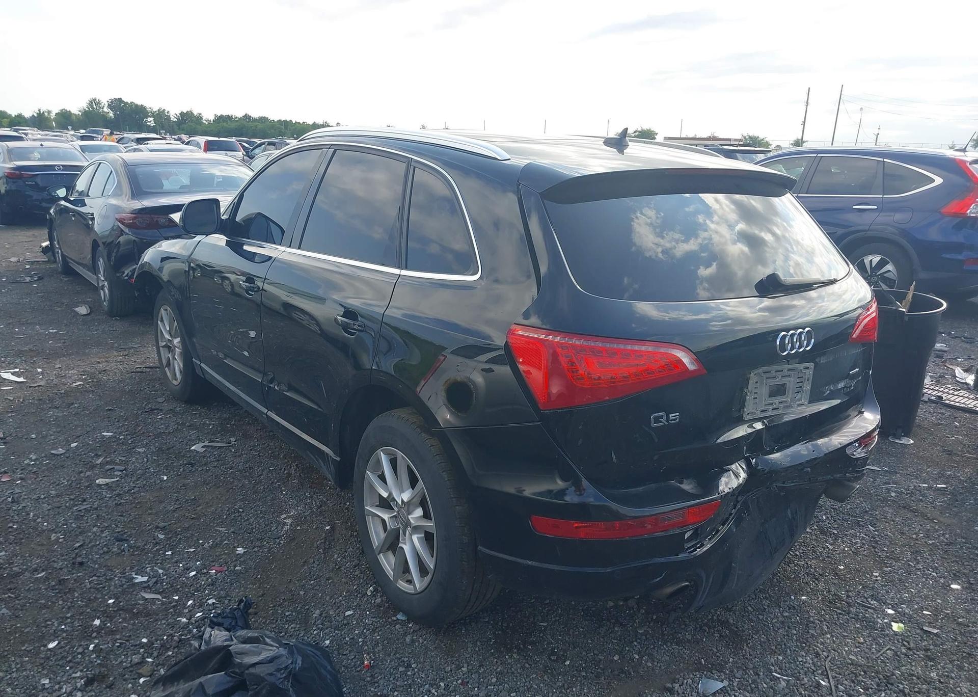 2010 AUDI Q5