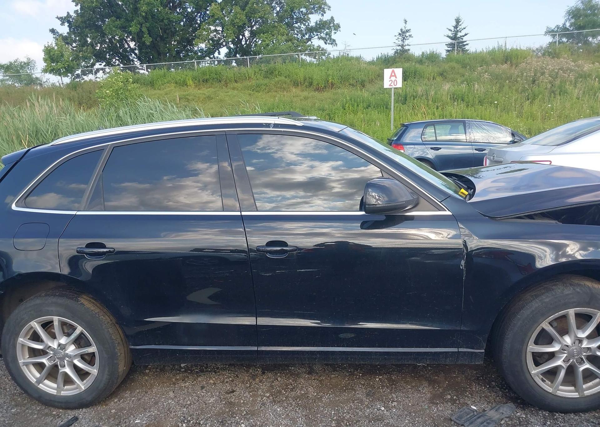 2010 AUDI Q5