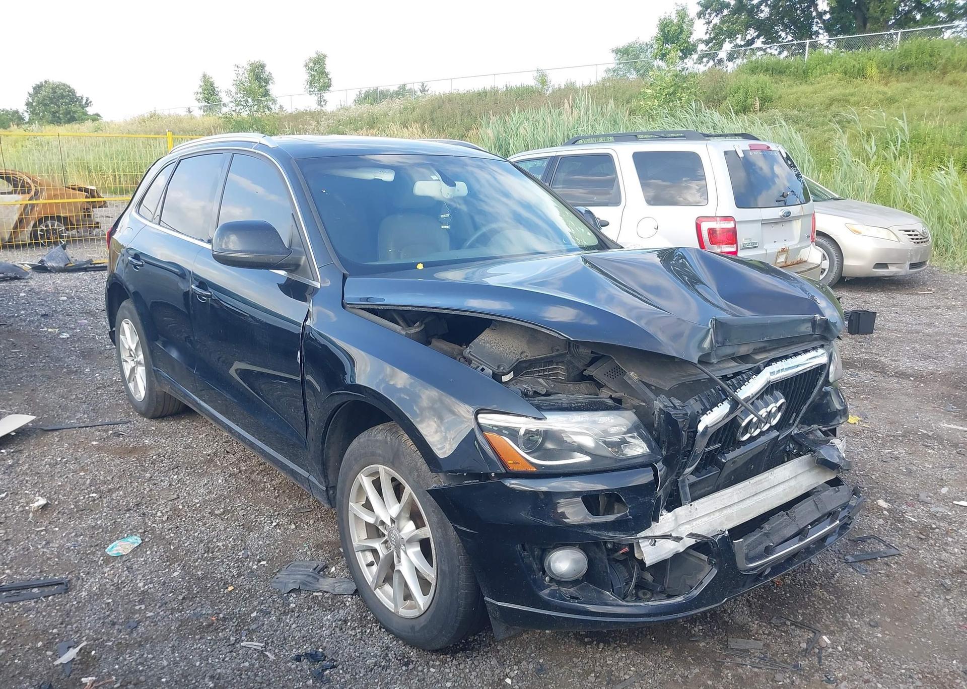 2010 AUDI Q5