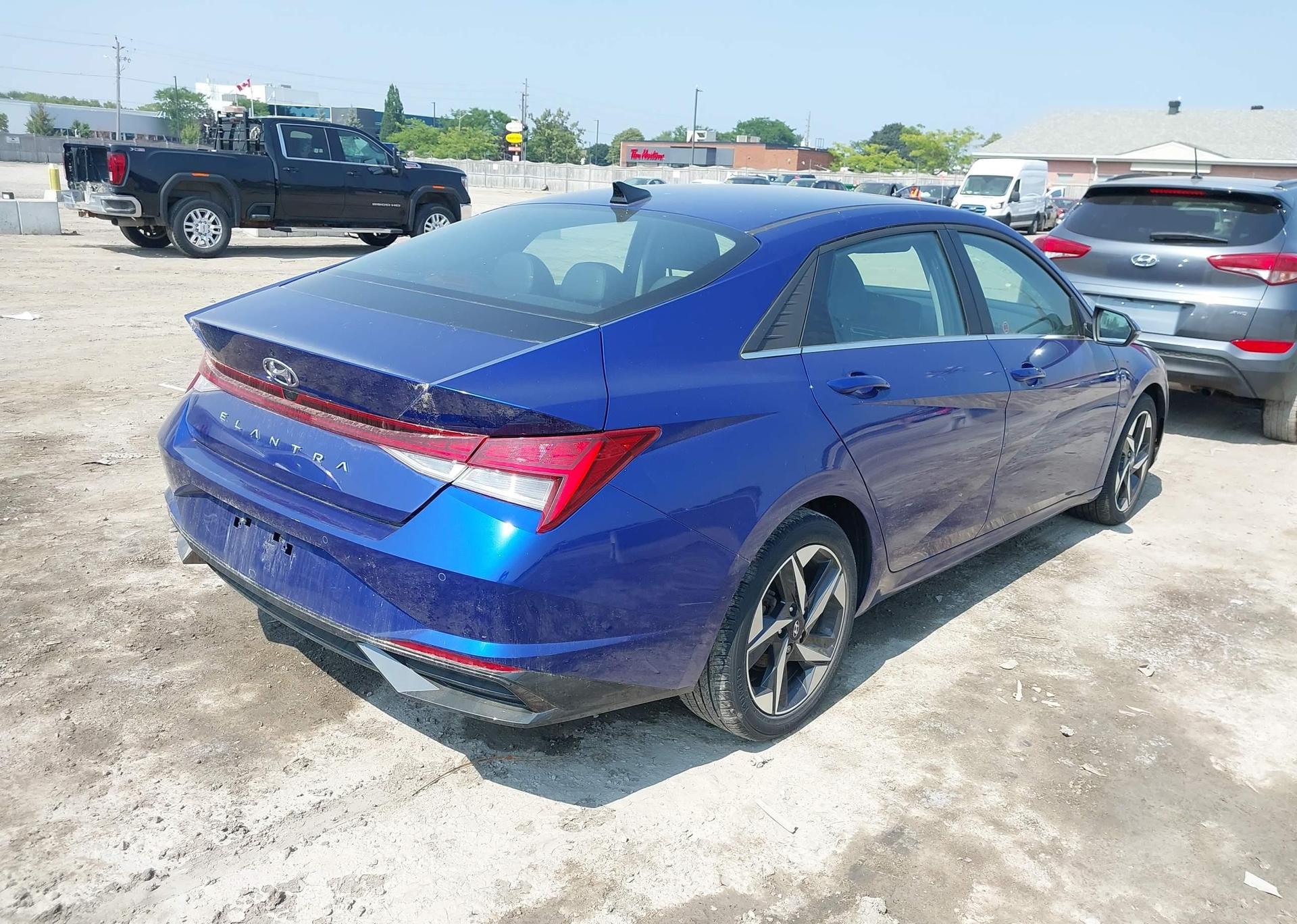 2022 HYUNDAI ELANTRA SEL