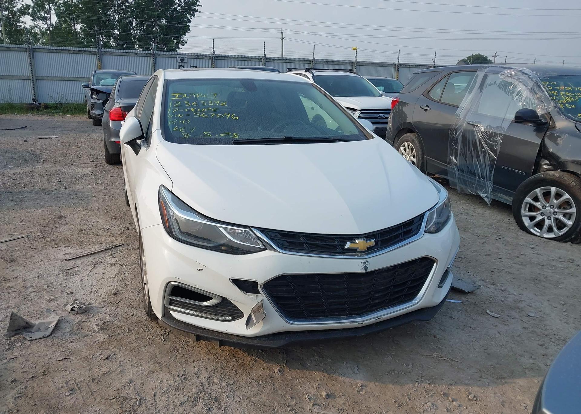 2017 CHEVROLET CRUZE