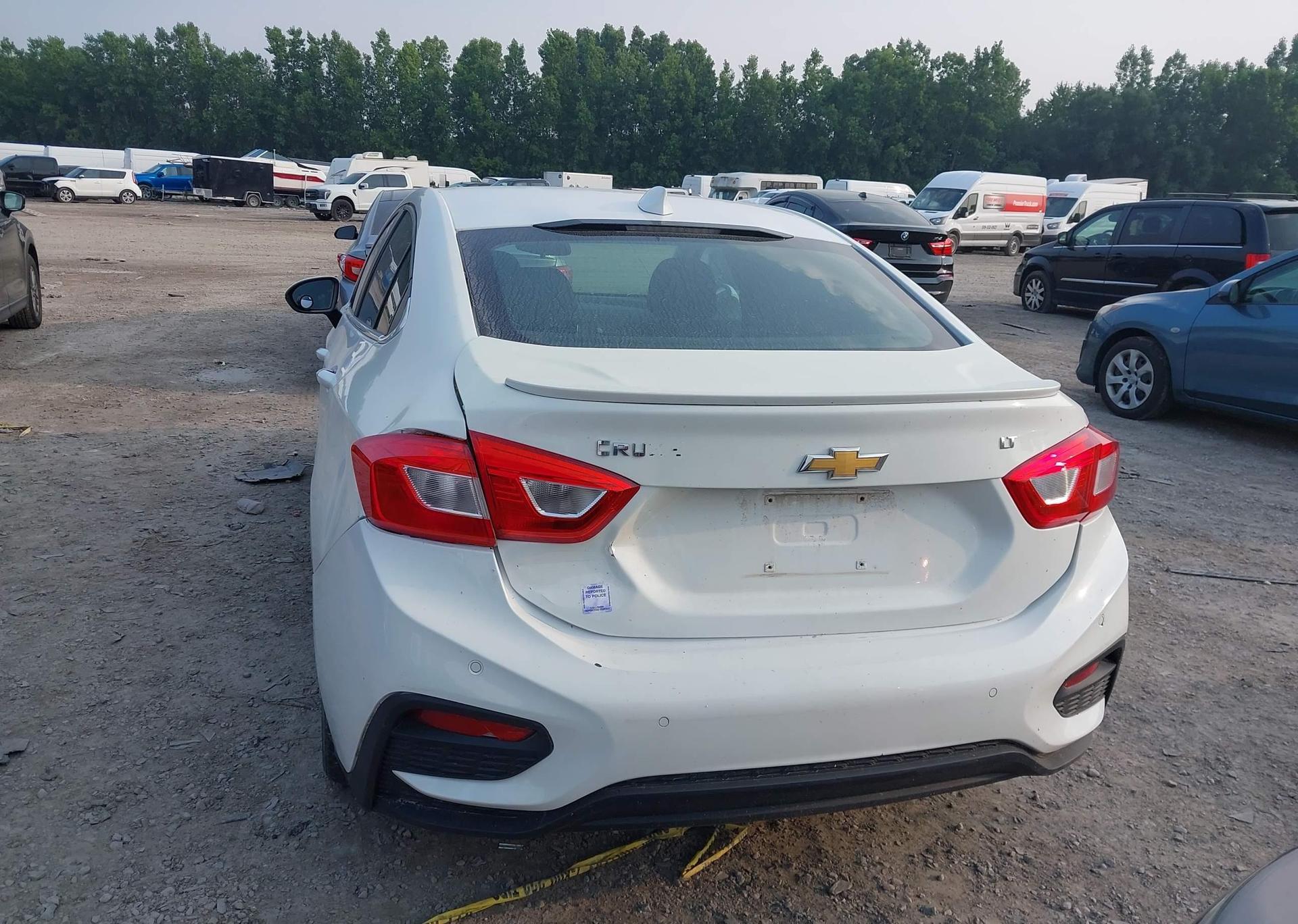 2017 CHEVROLET CRUZE