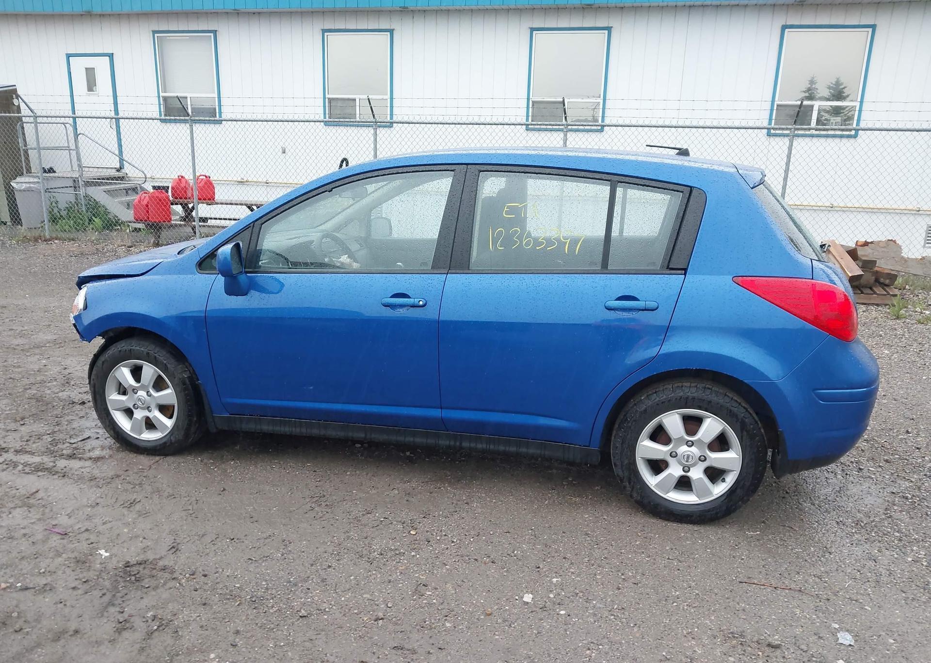 2008 NISSAN VERSA S