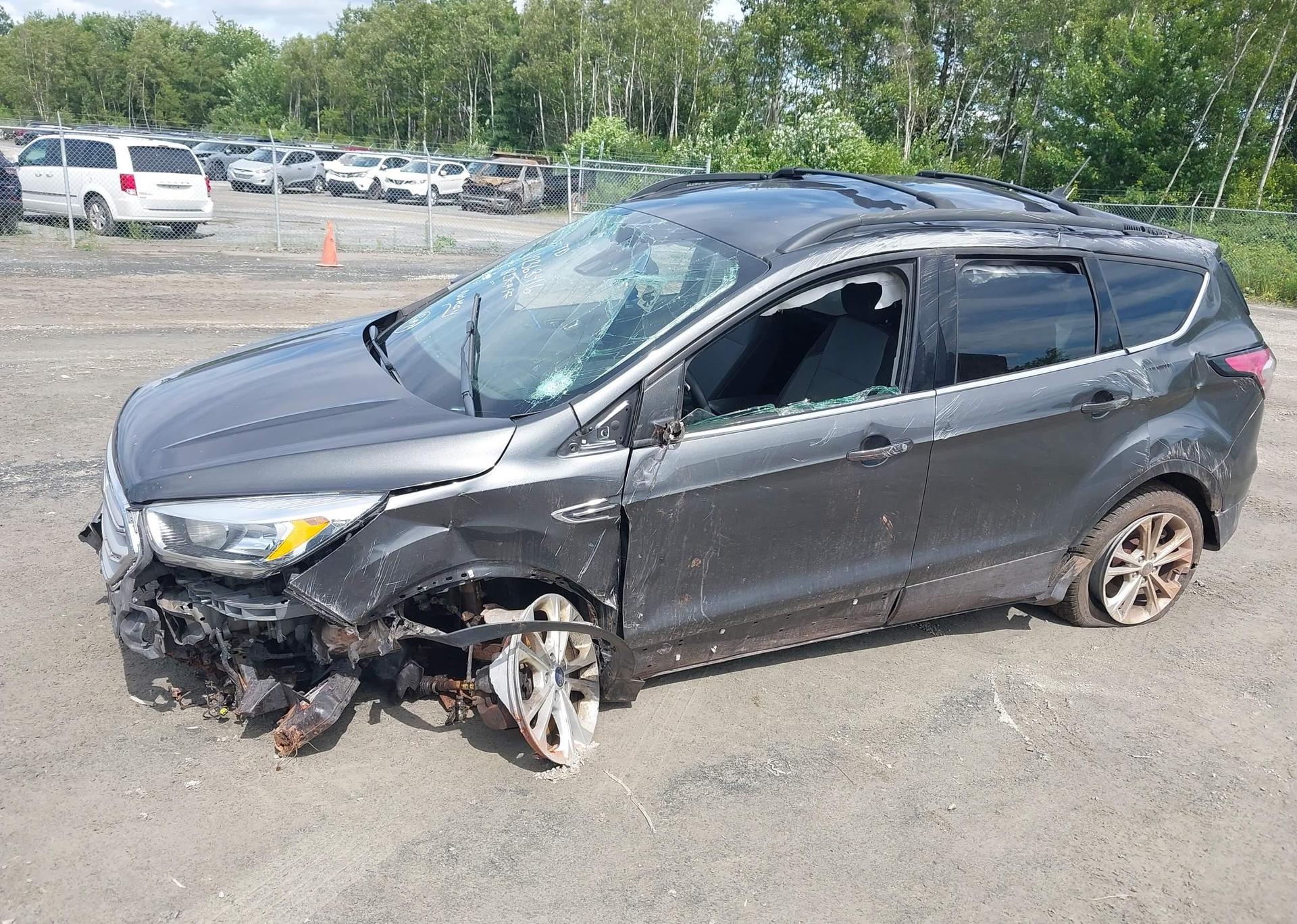 2018 FORD ESCAPE SE