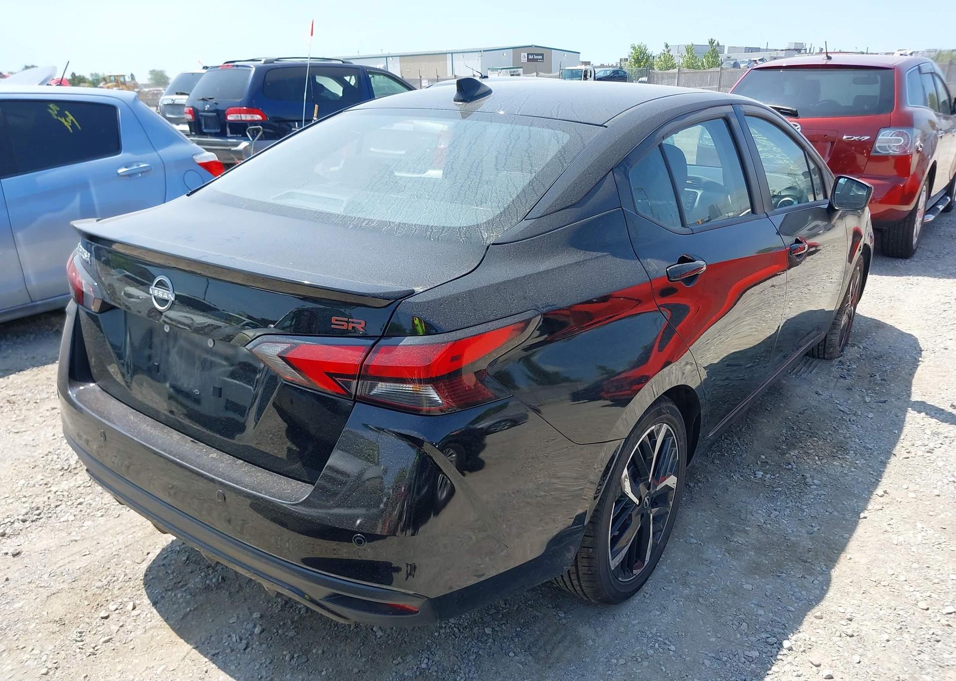2024 NISSAN VERSA SR