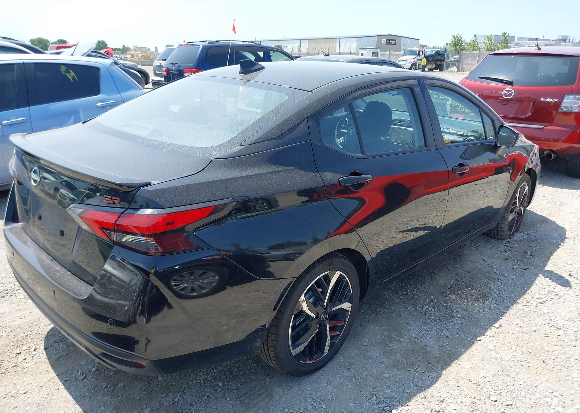 2024 NISSAN VERSA SR