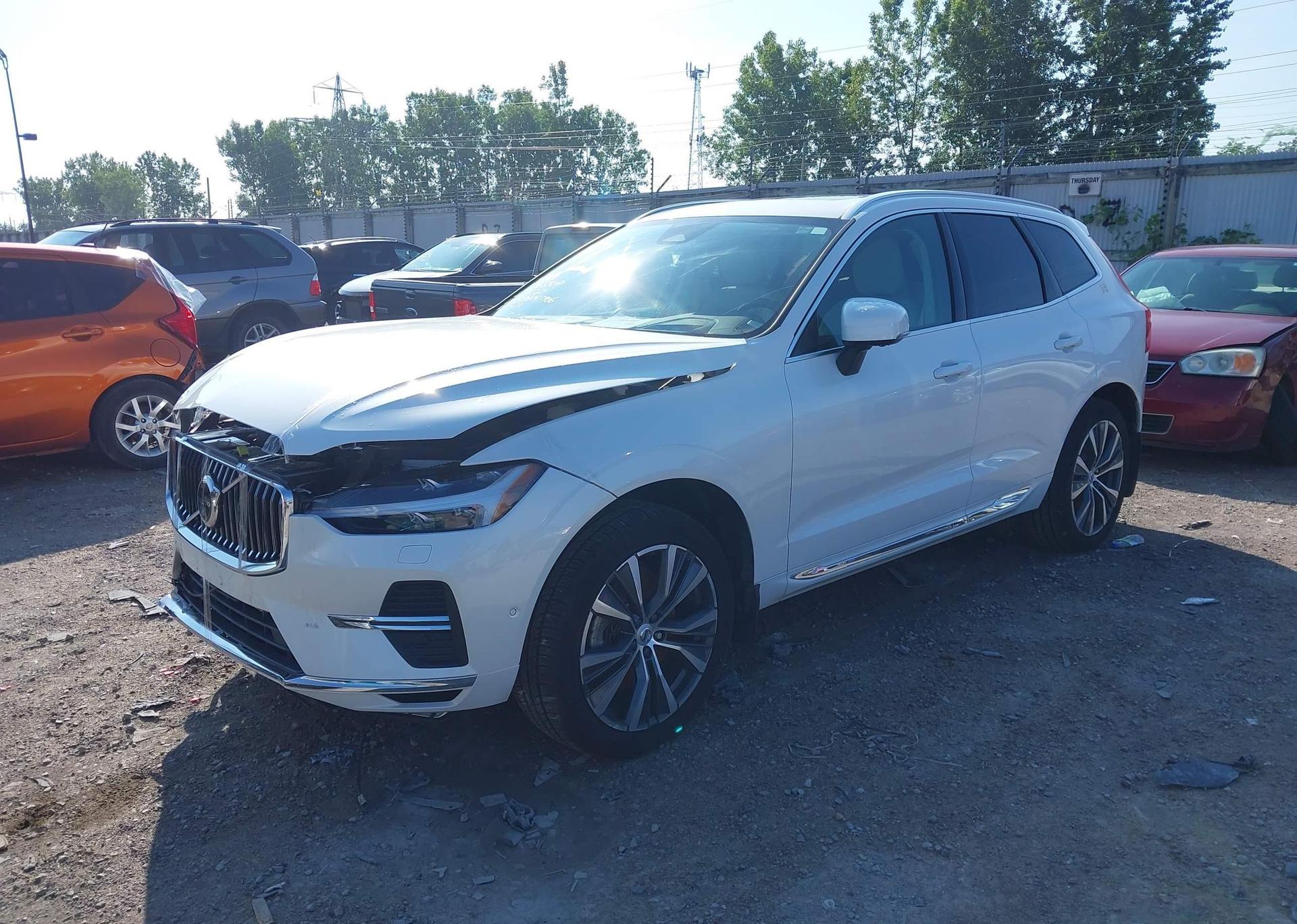 2022 VOLVO XC60 B6 INSCRIPTION
