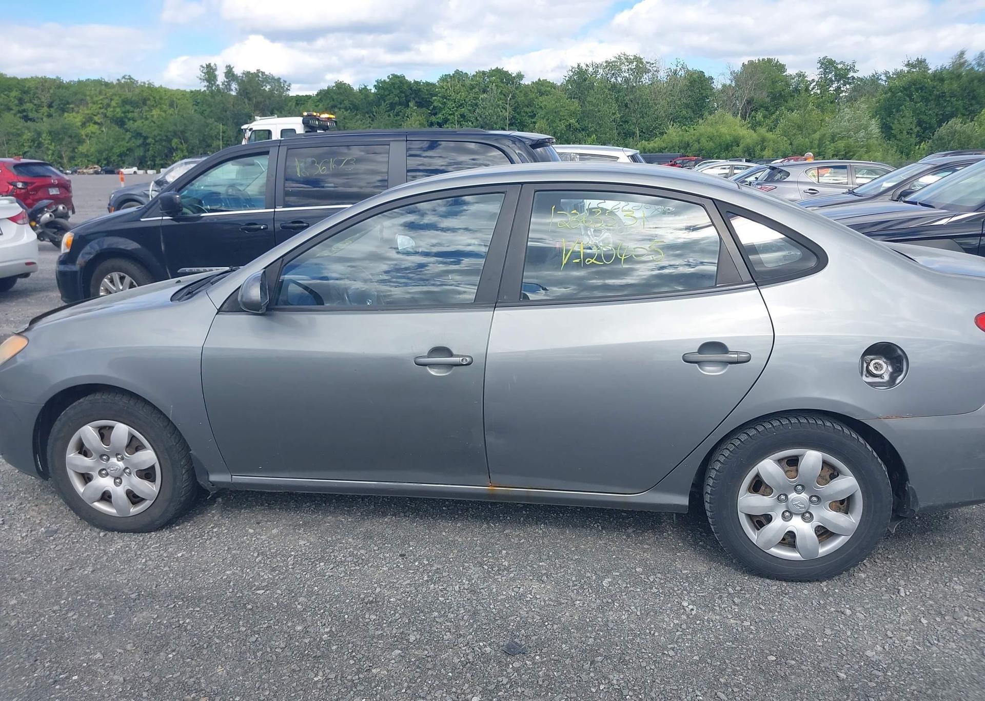 2010 HYUNDAI ELANTRA