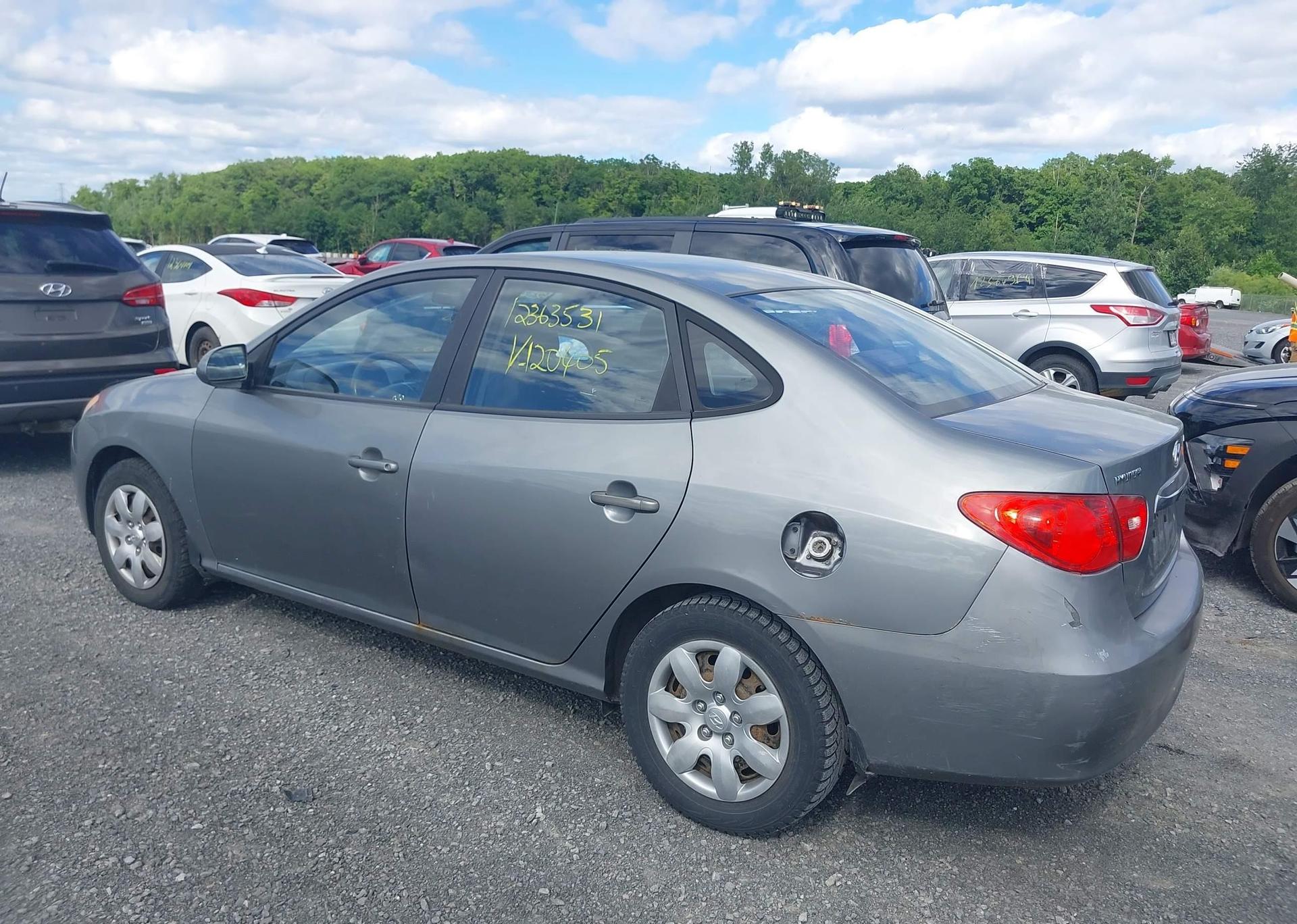 2010 HYUNDAI ELANTRA