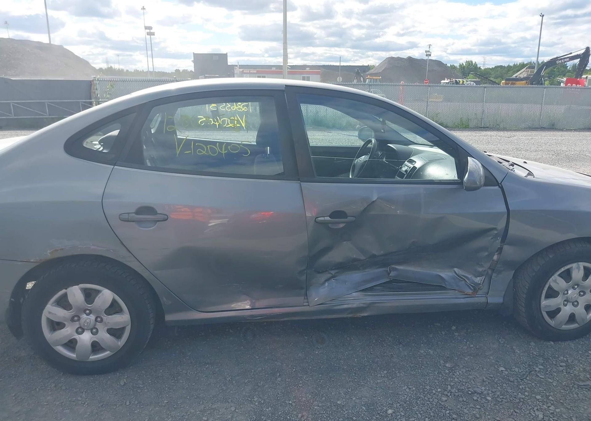 2010 HYUNDAI ELANTRA