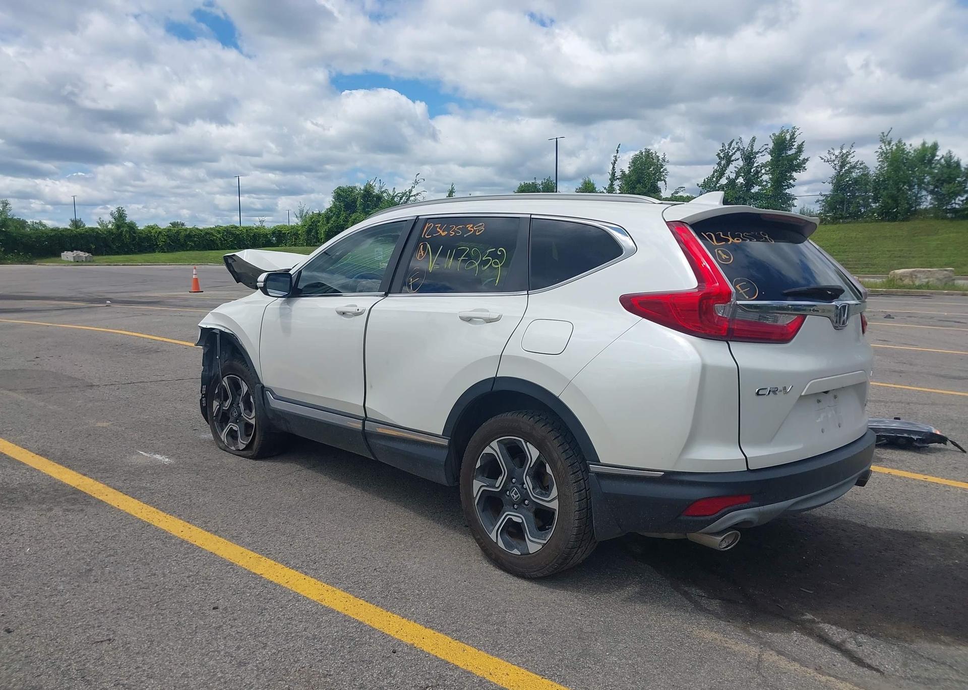 2018 HONDA CR-V