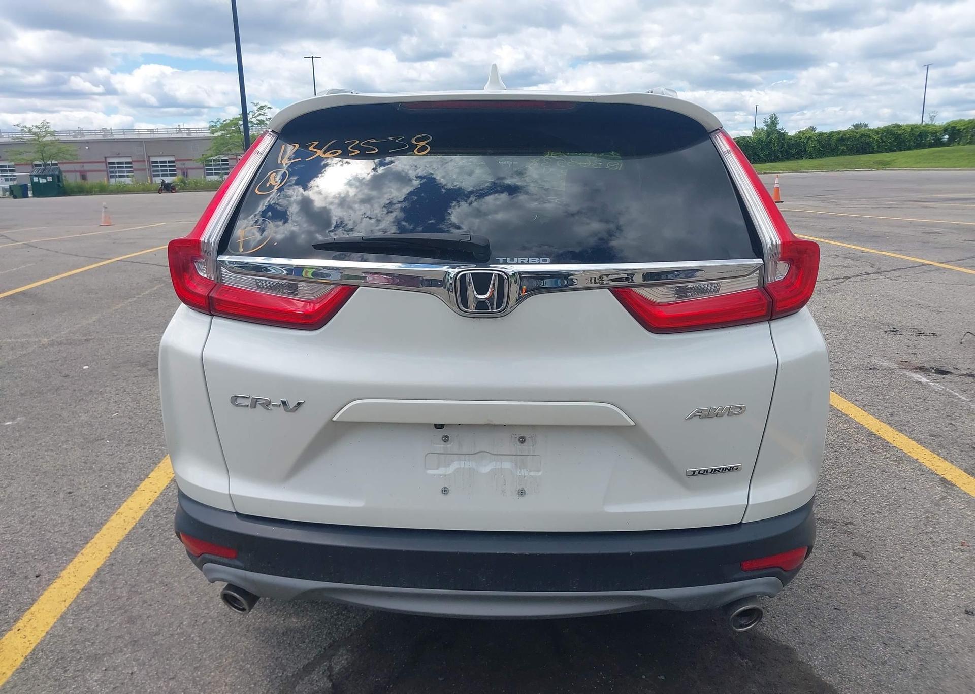 2018 HONDA CR-V