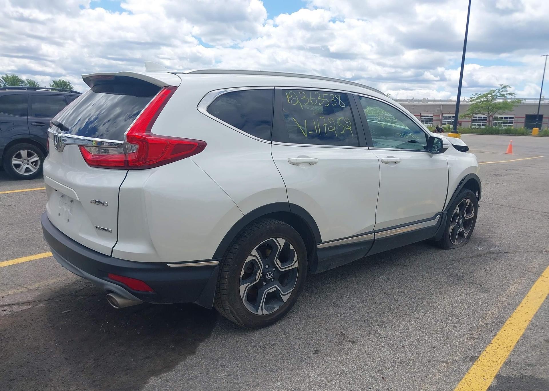 2018 HONDA CR-V