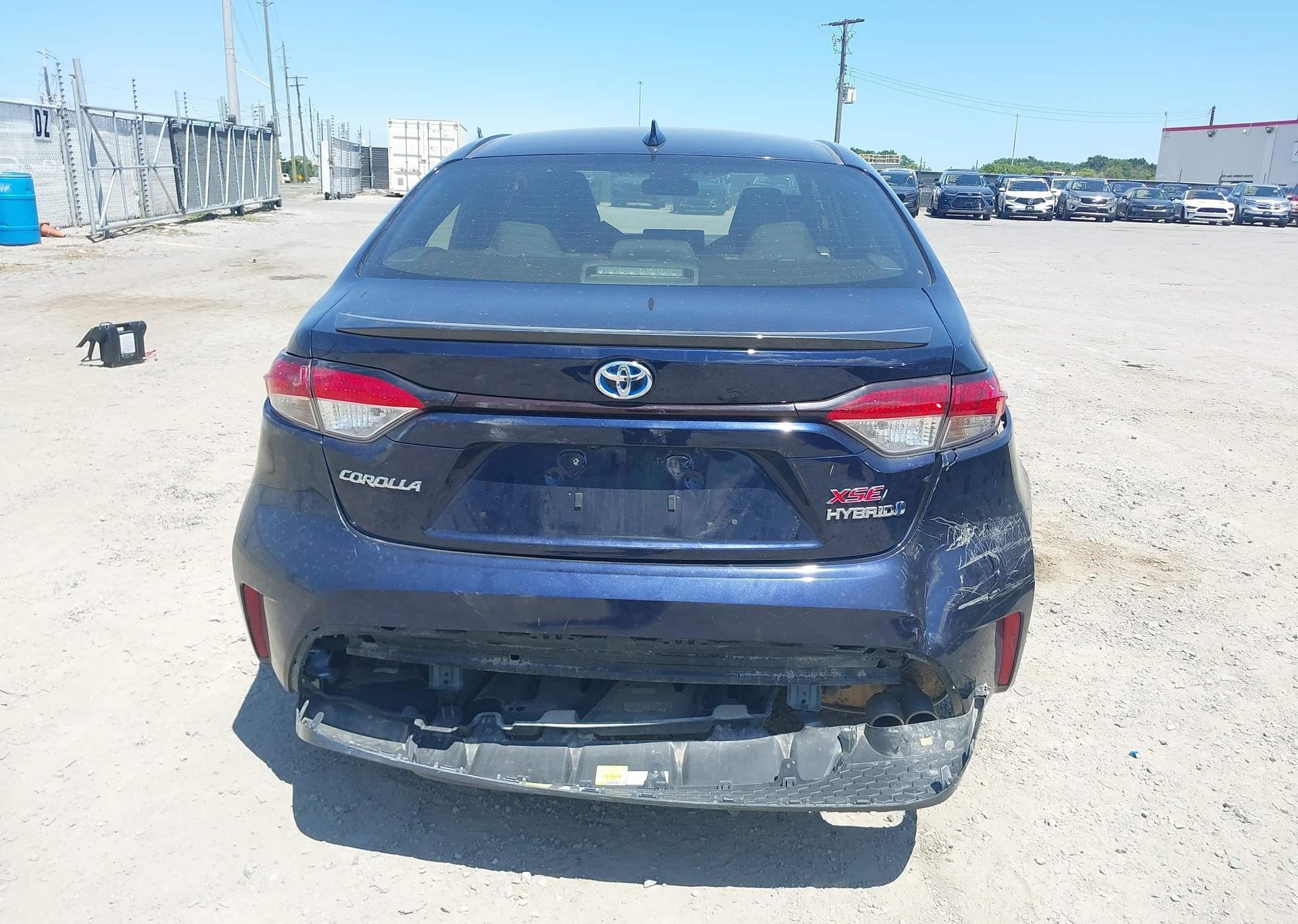 2024 TOYOTA COROLLA HYBRID SE