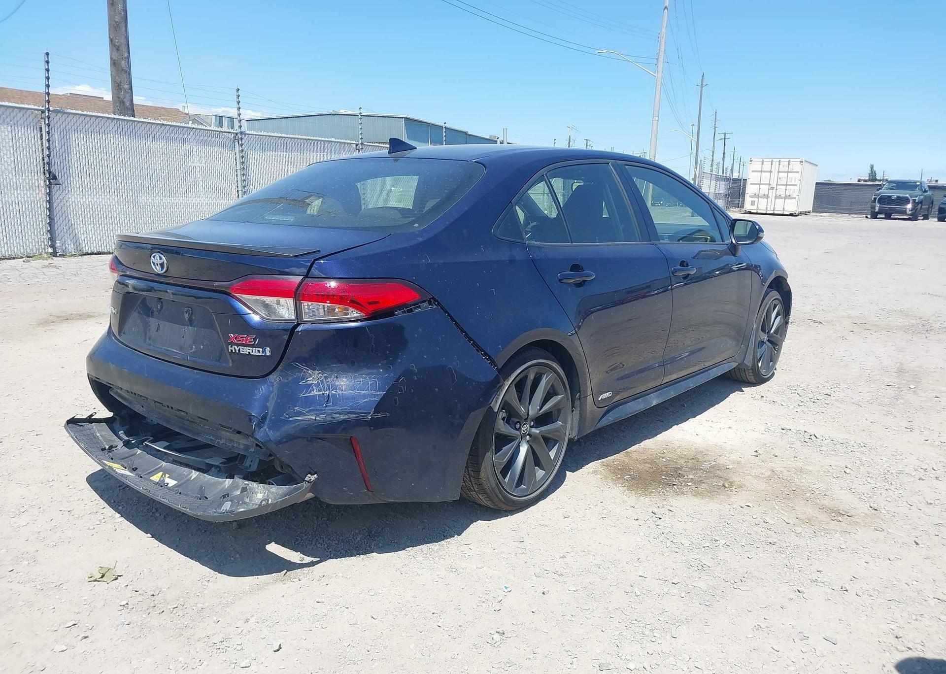 2024 TOYOTA COROLLA HYBRID SE